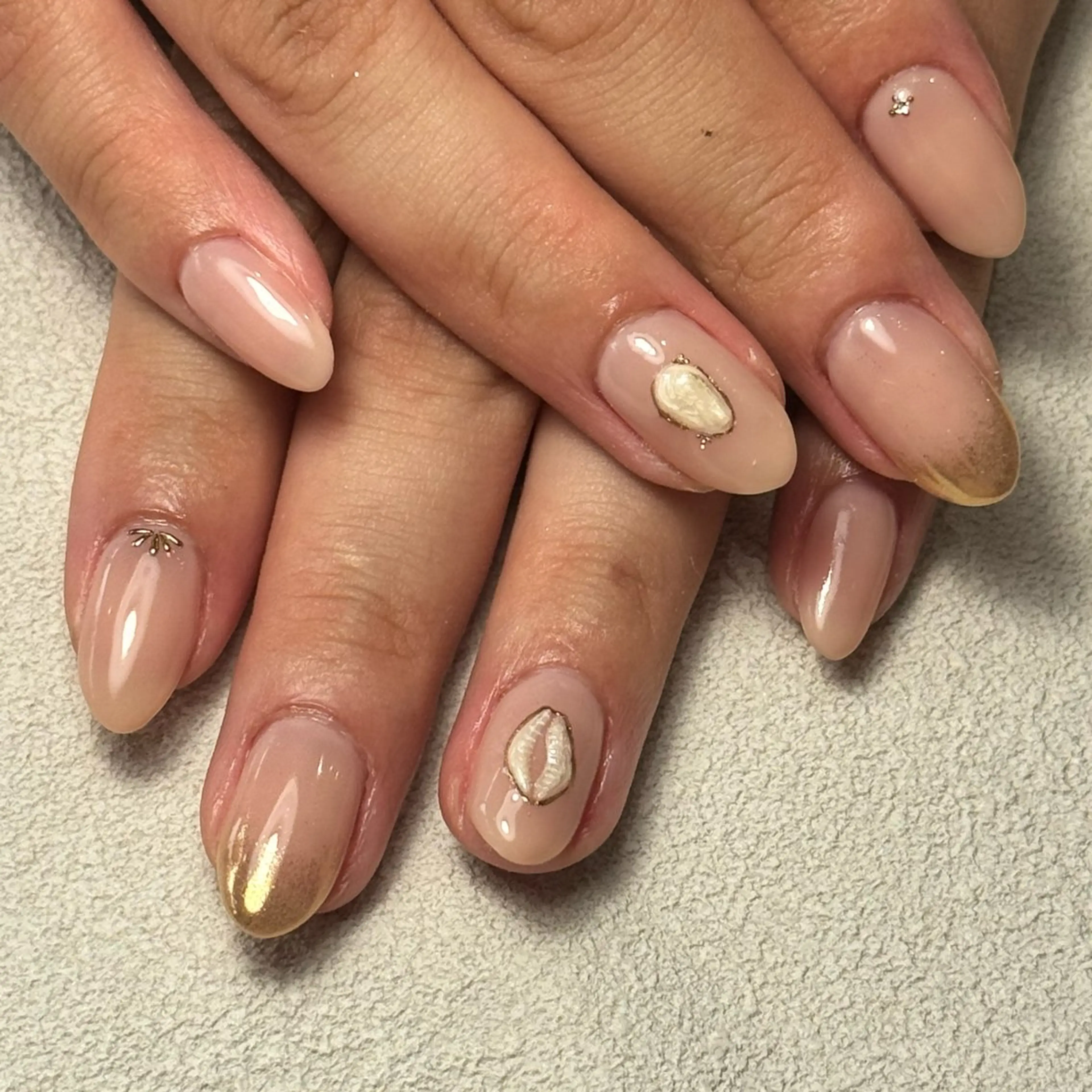 ネイル 手描きアート🎨 tama|竹ノ塚のネイルデザイン