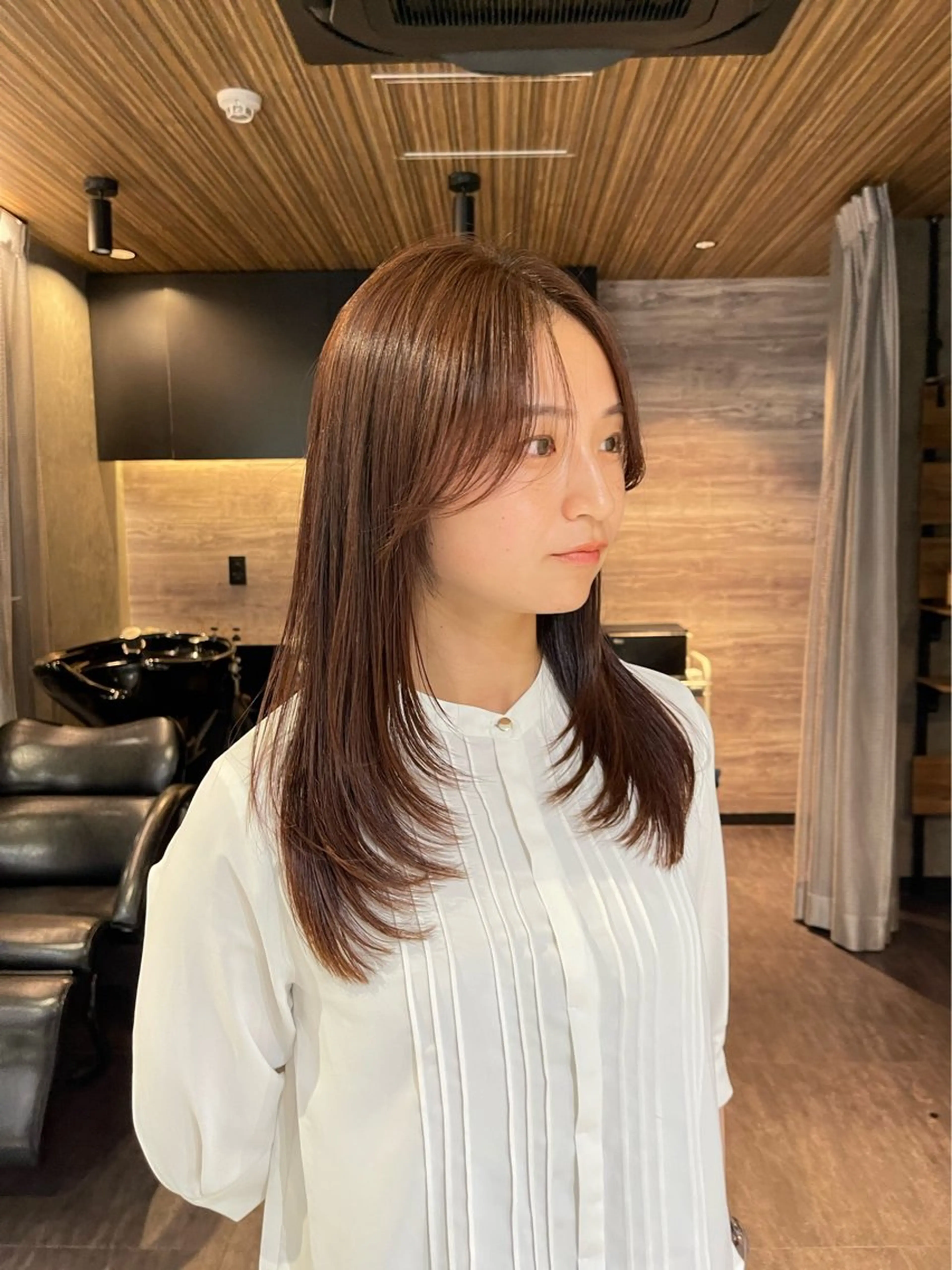 ロング レイヤーカット/韓国 /艶髪/ダブルカラーのヘアスタイル