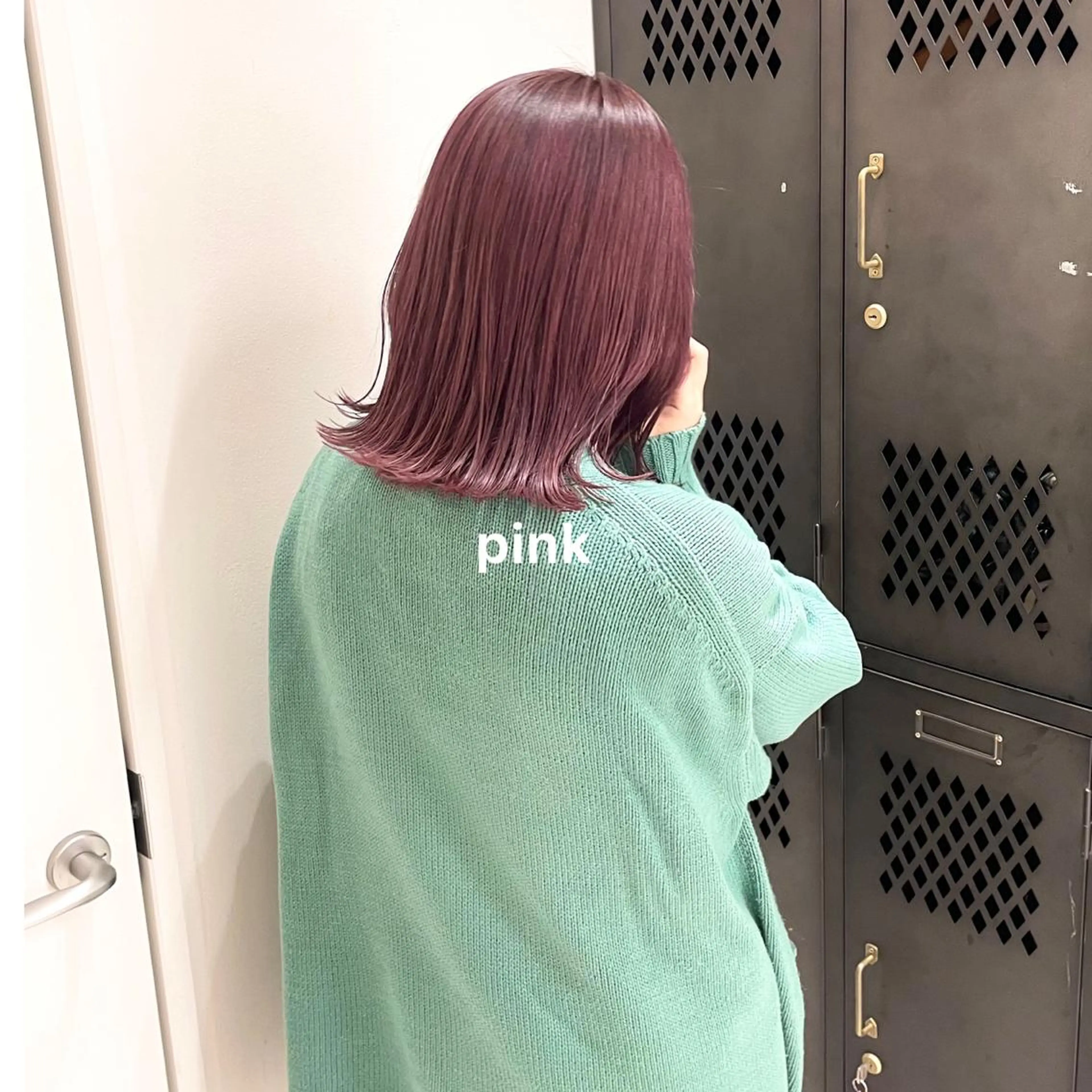 カラー 暖色カラー推し/ トヤエリコのヘアスタイル