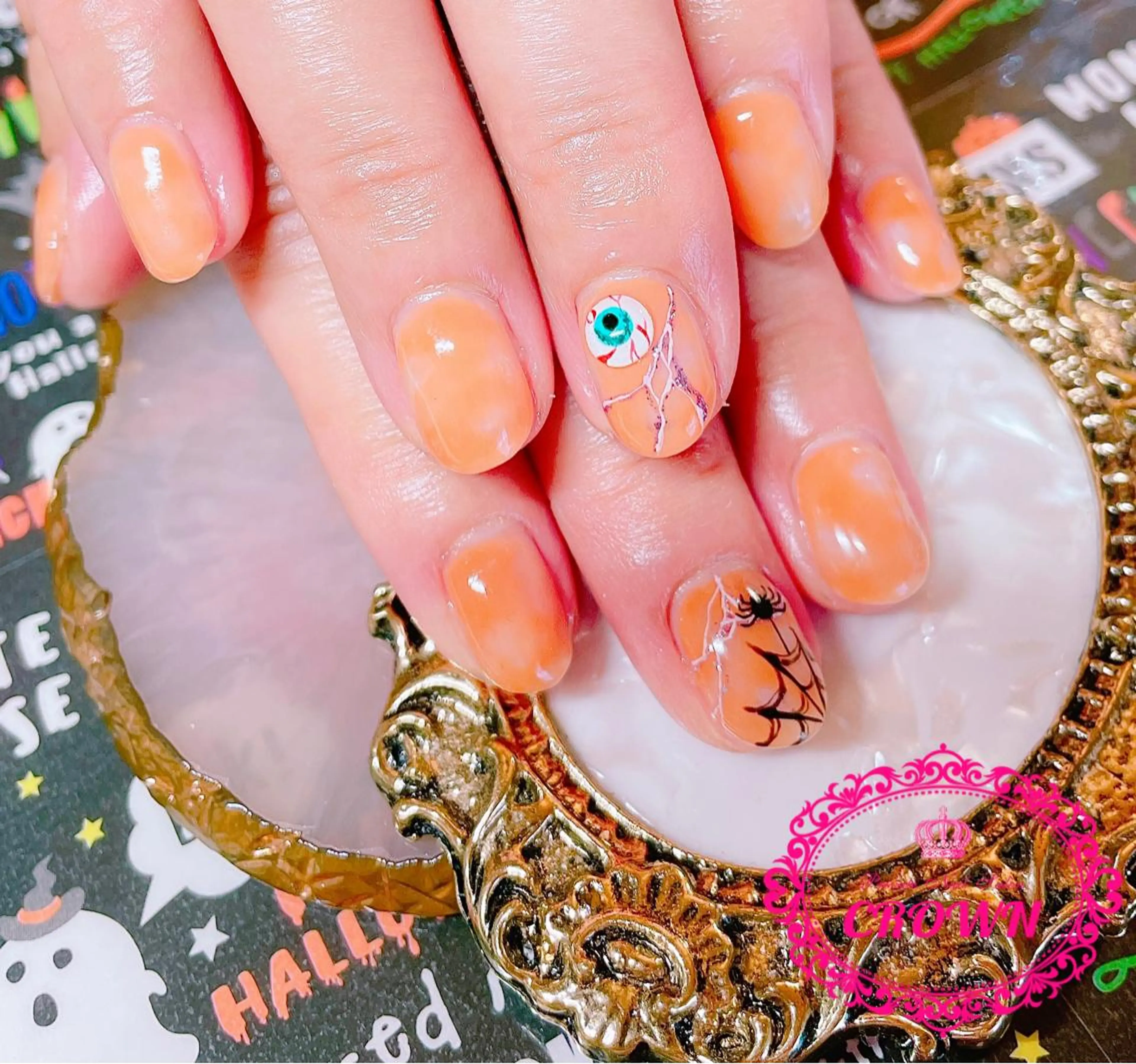 ネイル CROWN プライベートサロンのネイルデザイン