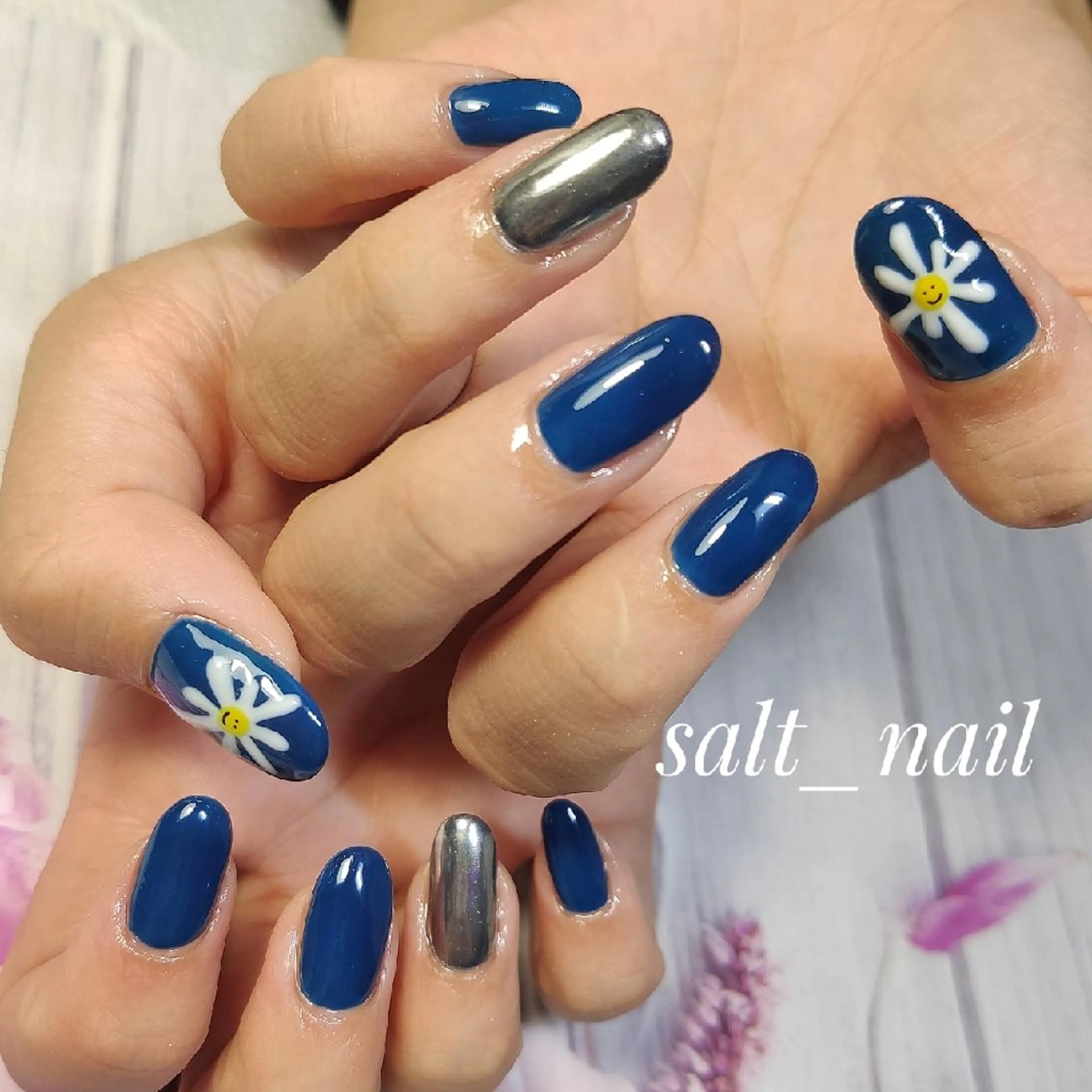 ネイル フラワーネイル ミラーネイル 個人サロン saltnailのネイルデザイン