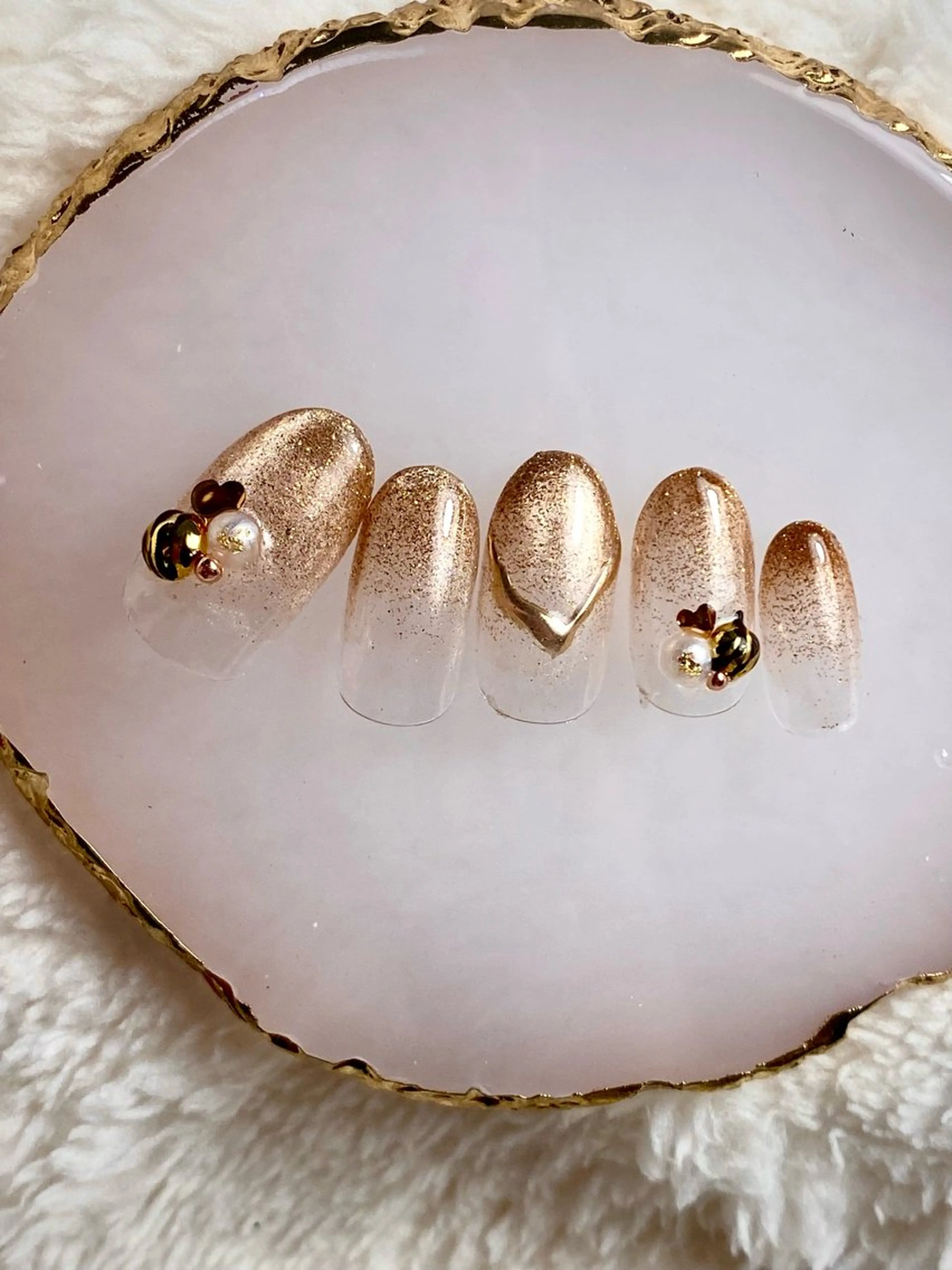 ネイル ハンドネイル 7e. Nailのネイルデザイン