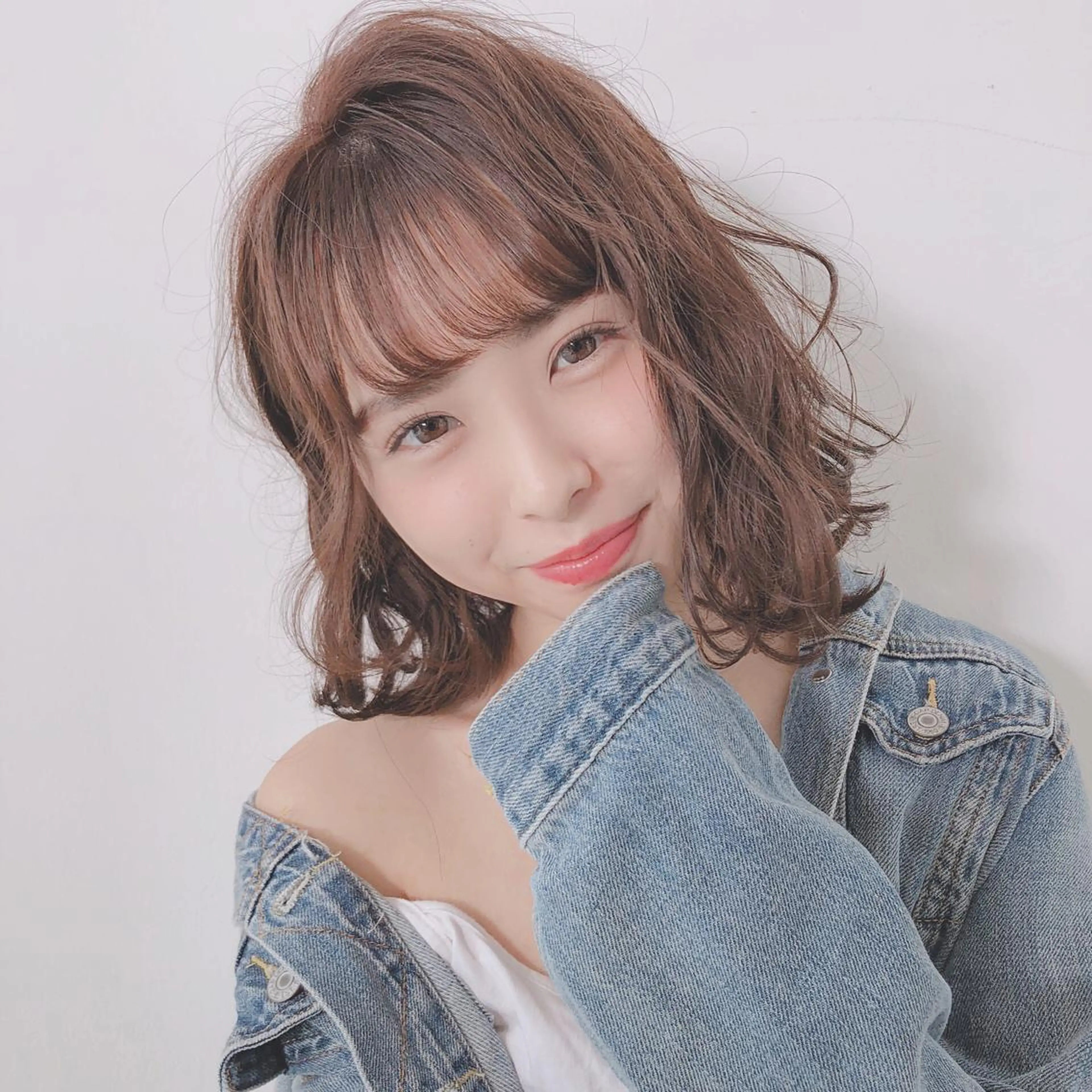 ミディアム カラー 店長/mao/ 前髪/顔周りカットのヘアスタイル