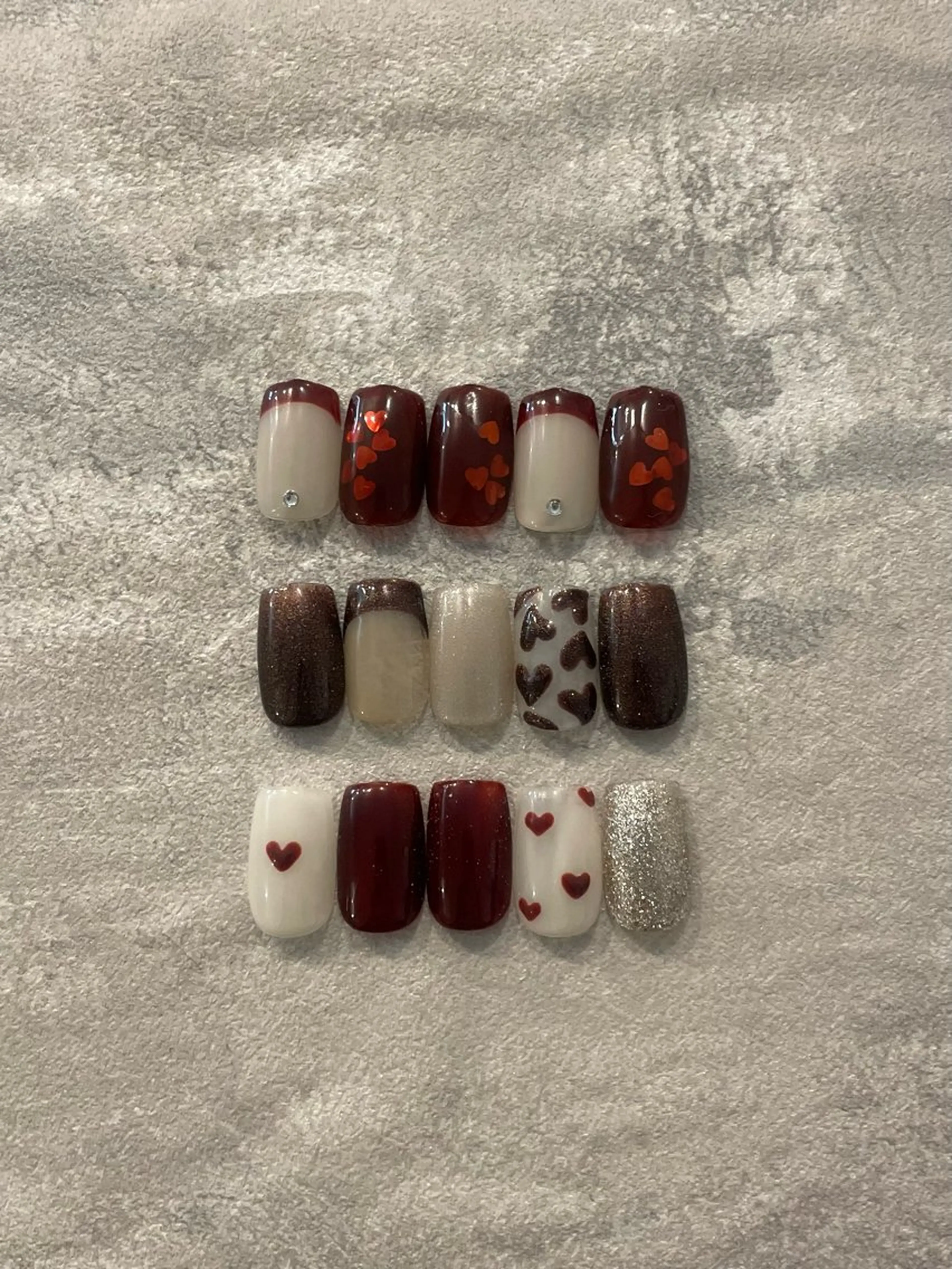 ネイル バレンタイン atelier d Cocoのネイルデザイン