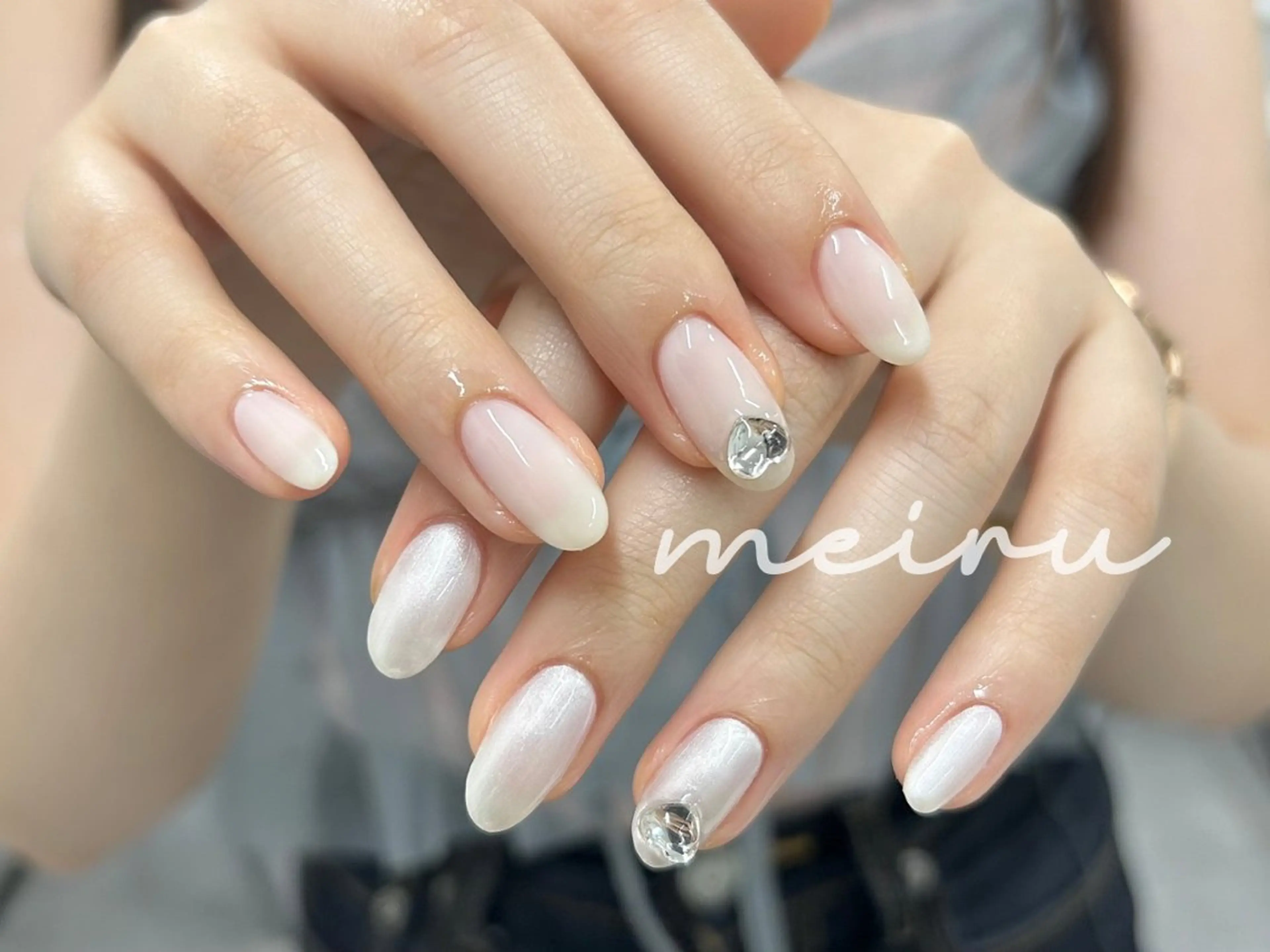 ネイル 🤍meiru 🤍ネイリストのネイルデザイン