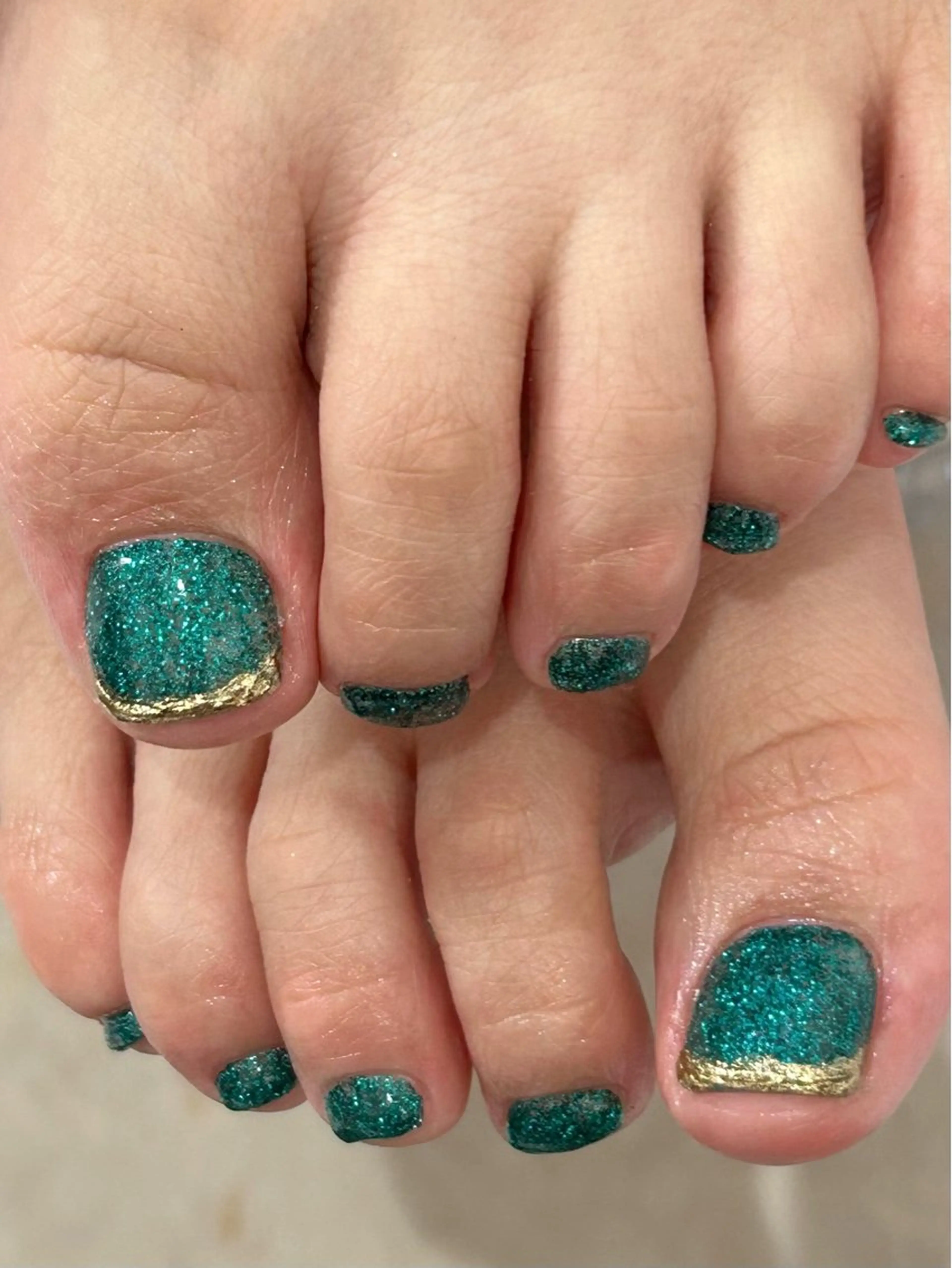 ネイル アートネイル グリーン ラメ(グリッター) ミラーネイル フットネイル Bianca栄店 はるなのネイルデザイン