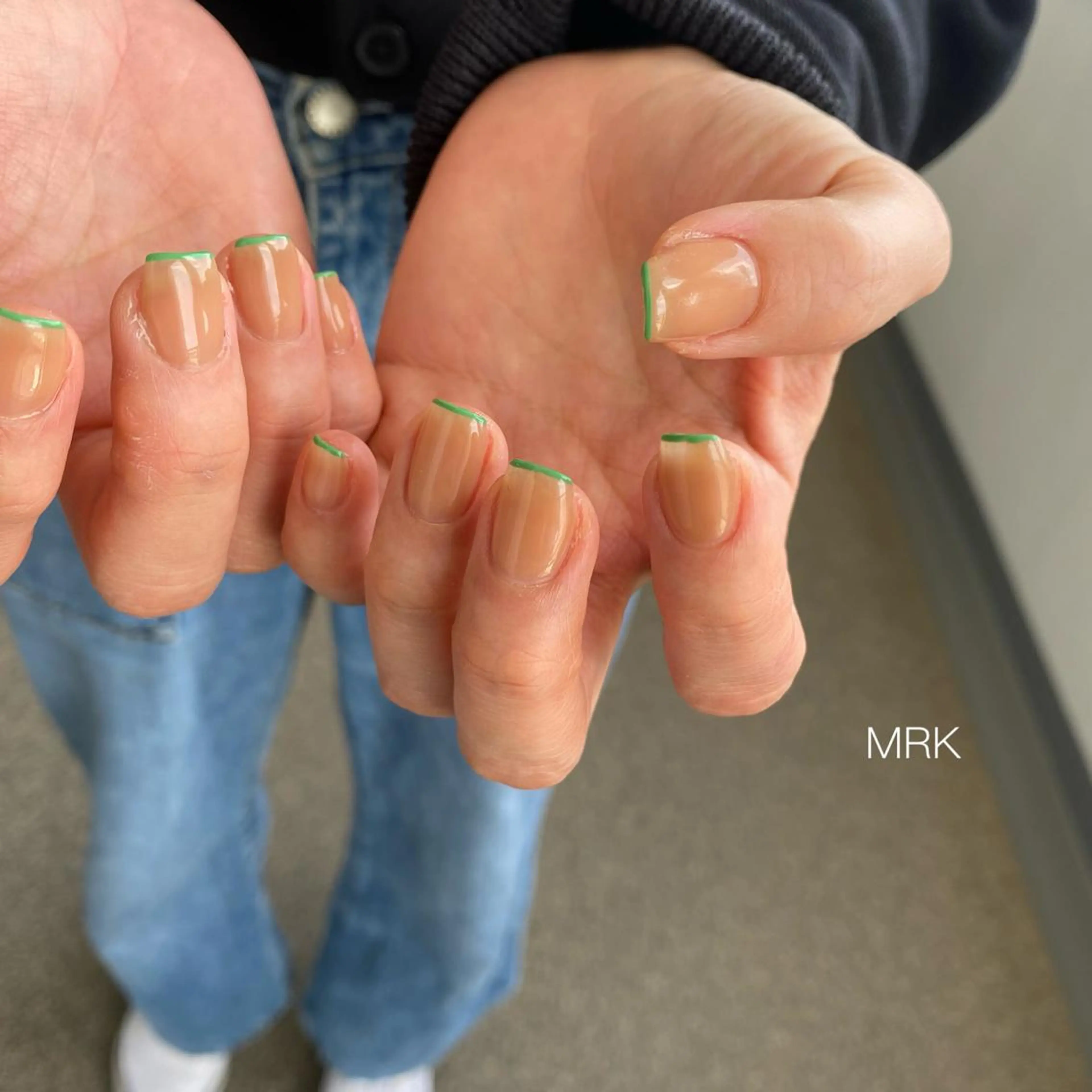 ミディアム ネイル フレンチネイル ミラーネイル ニュアンスネイル MARUKO nailのネイルデザイン