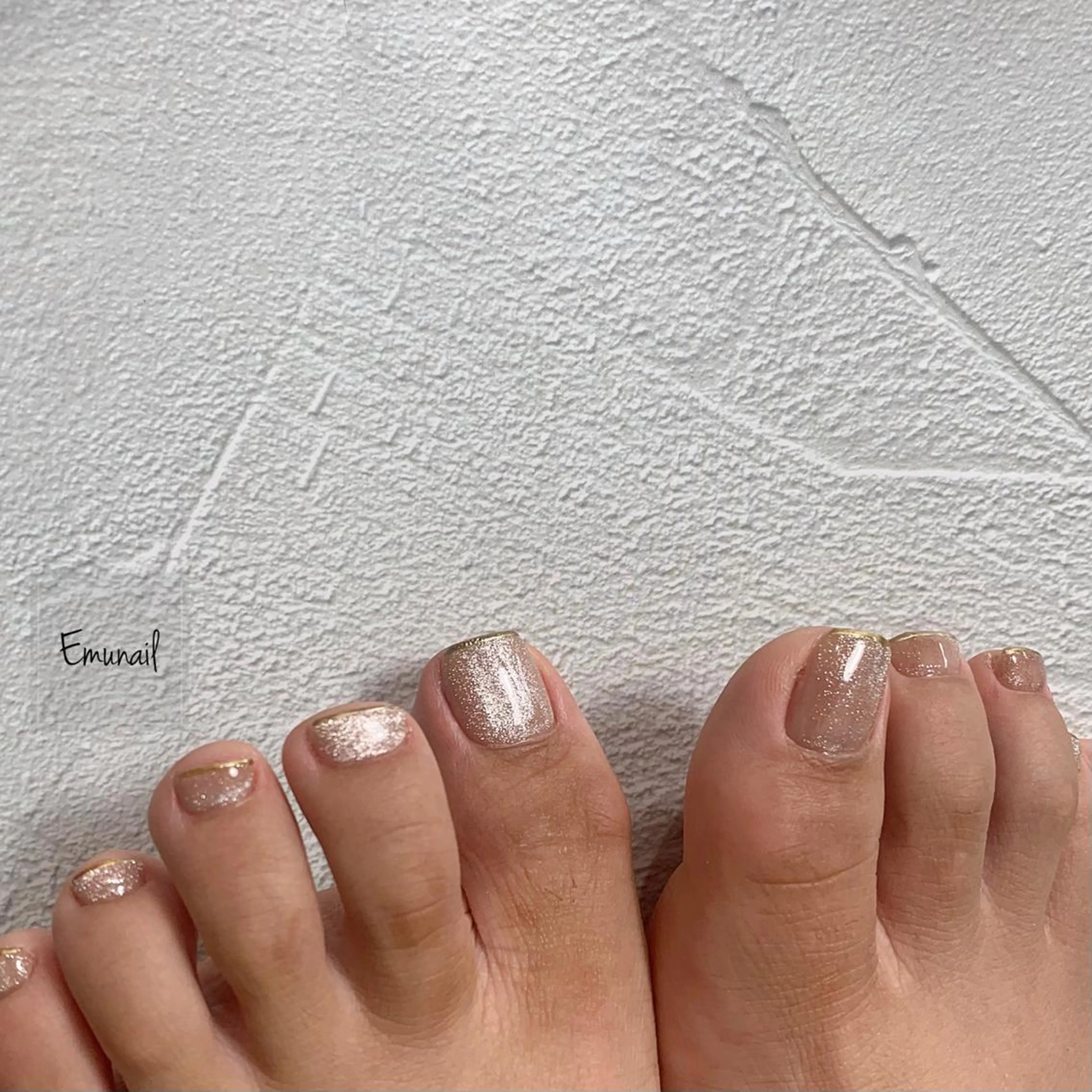 ネイル ミラーネイル Emu Nailのネイルデザイン