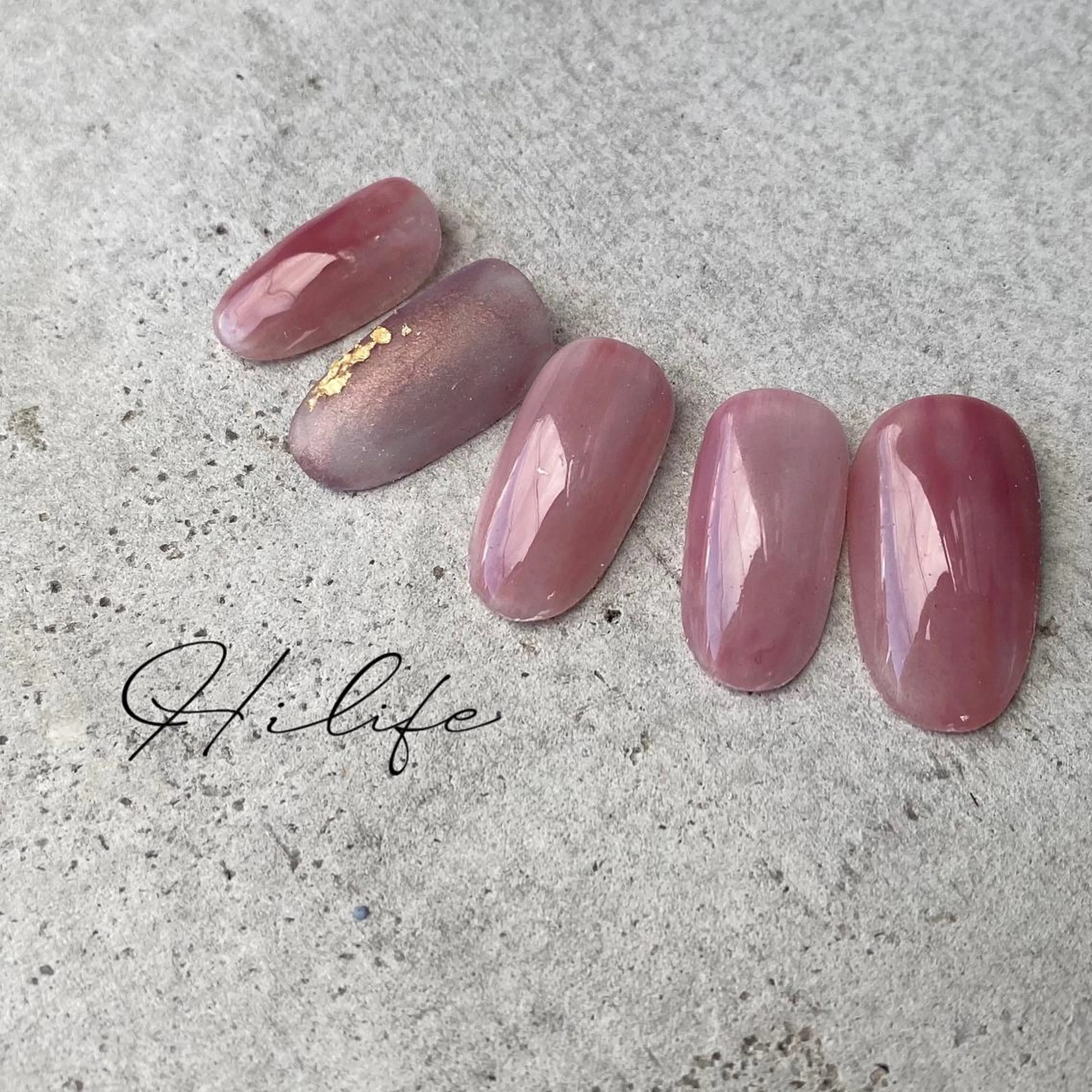 ネイル マットネイル Nail Adore.のネイルデザイン