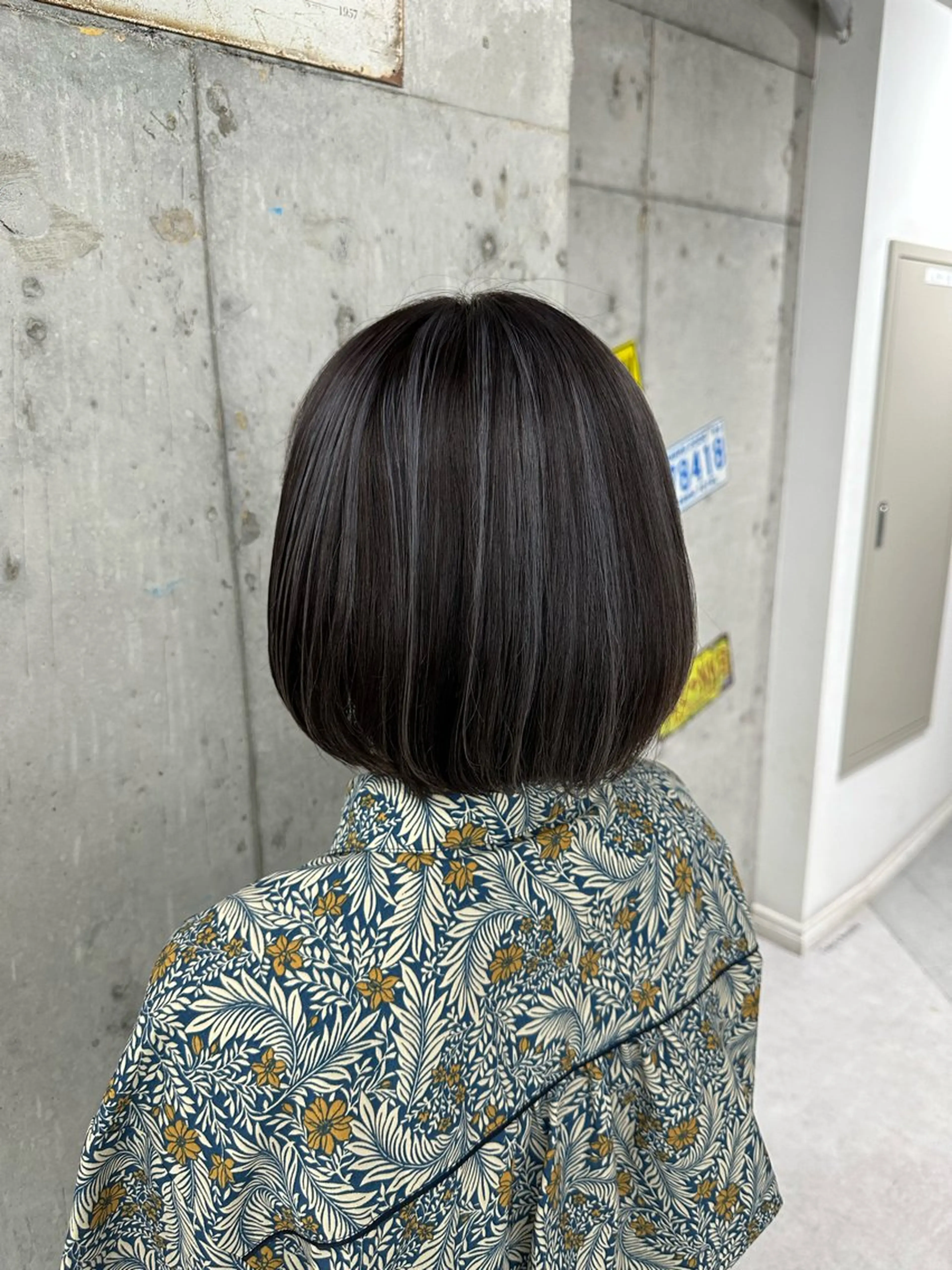 ショート カラー ブルーカラー ブルージュ グレージュ ハイライトカラー ハイライト カット ヘアカラー トリートメント 川口髪質改善ウルトワ 🌈毛島健樹🌈のヘアスタイル