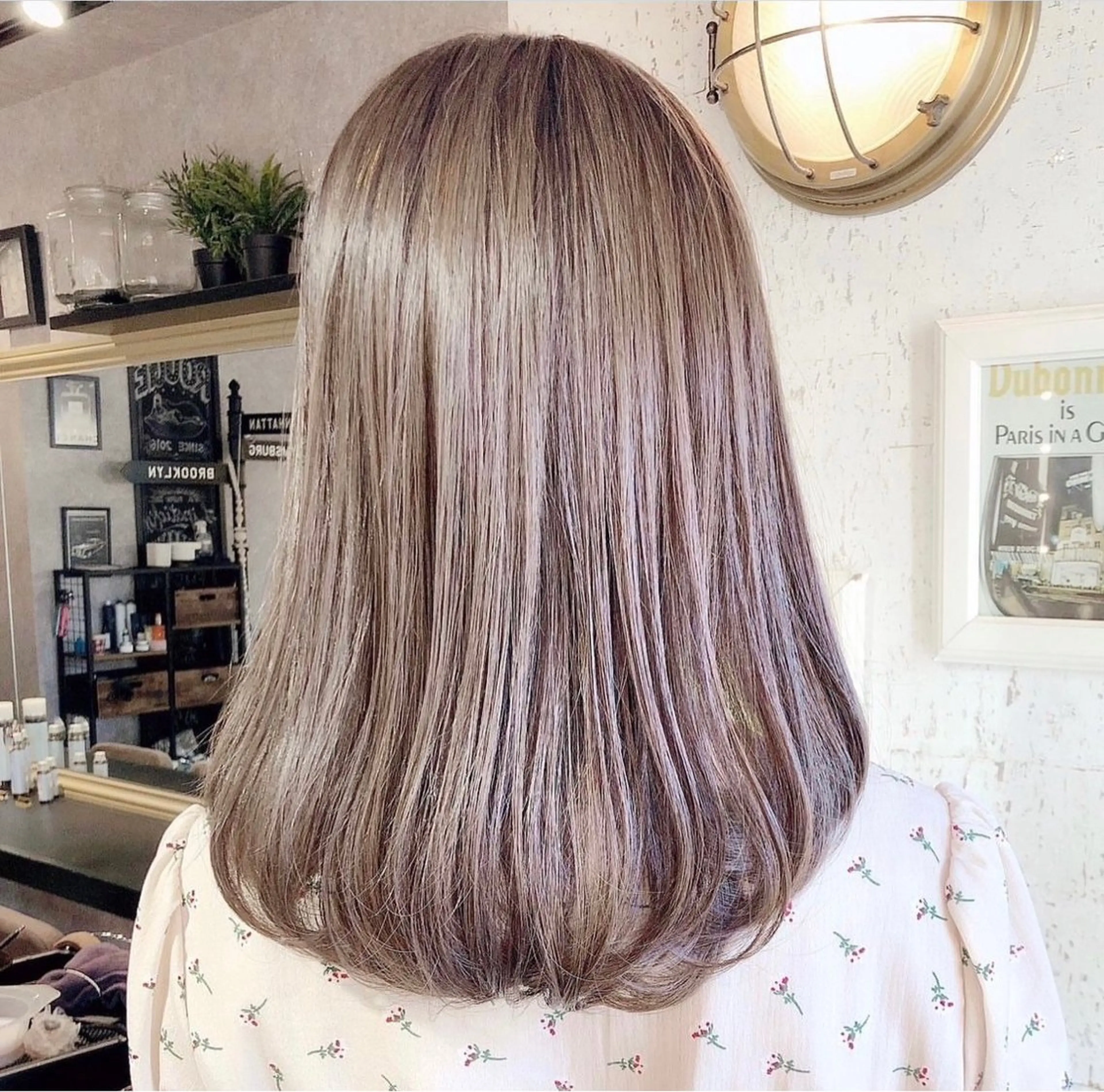 セミロング カラー ヘアカラー トリートメント レイヤーカット 美髪矯正　YUTOのヘアスタイル