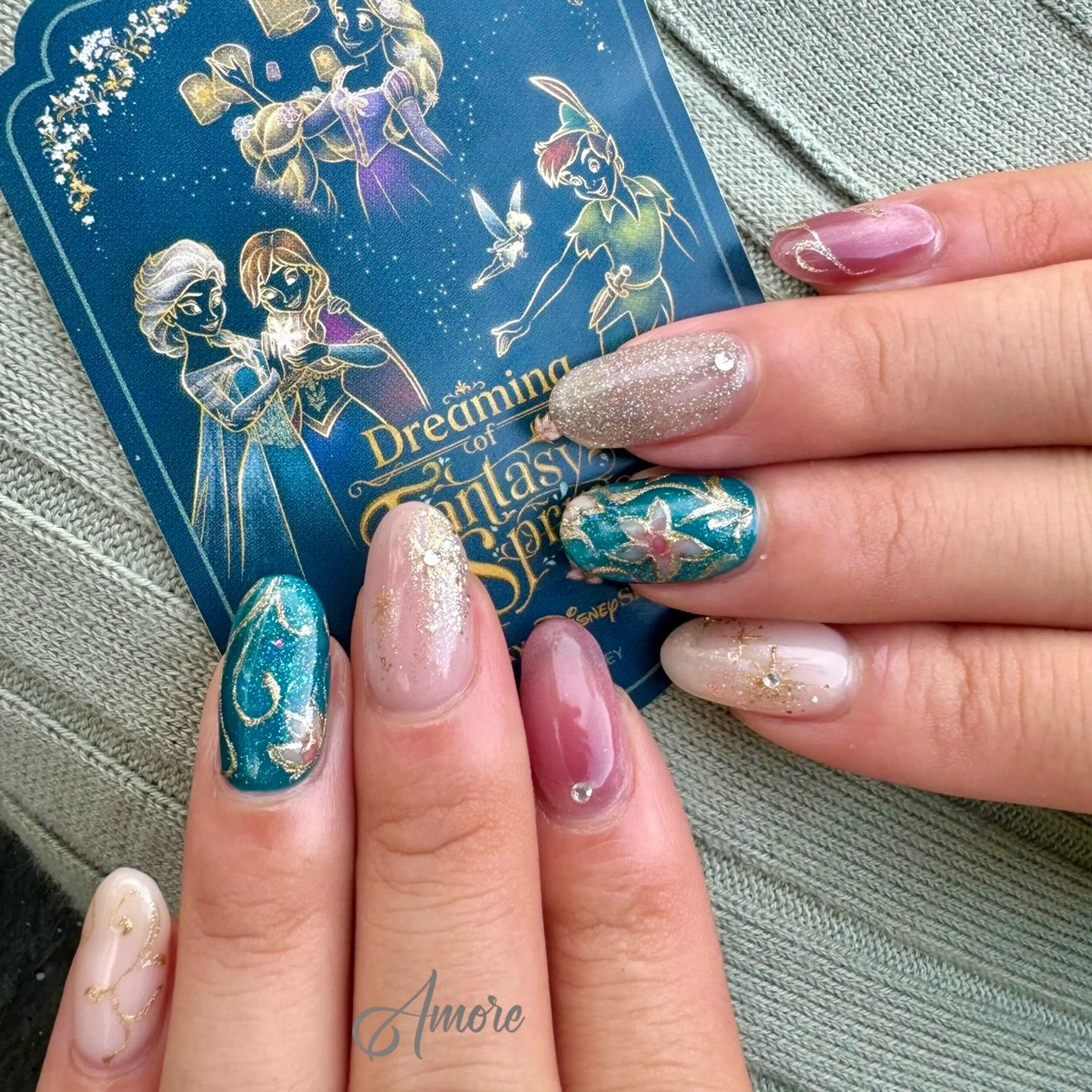 ネイル ジェルネイル キラキラネイル 韓国ネイル マグネットネイル パラジェル You kyehwaのネイルデザイン