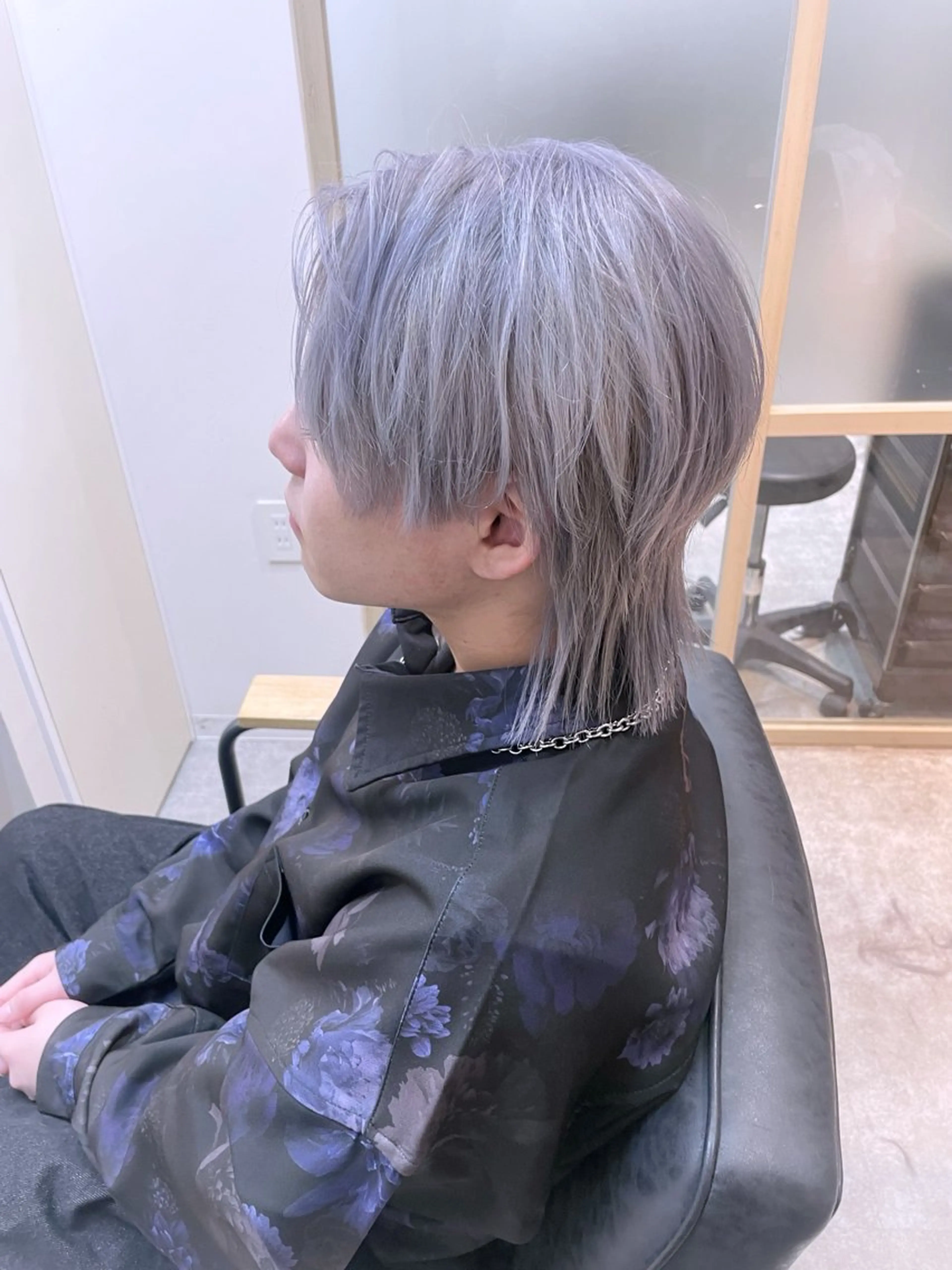 ミディアム カラー メンズ ☁️ケアブリーチ￤ ウルフ￤Shioriのヘアスタイル