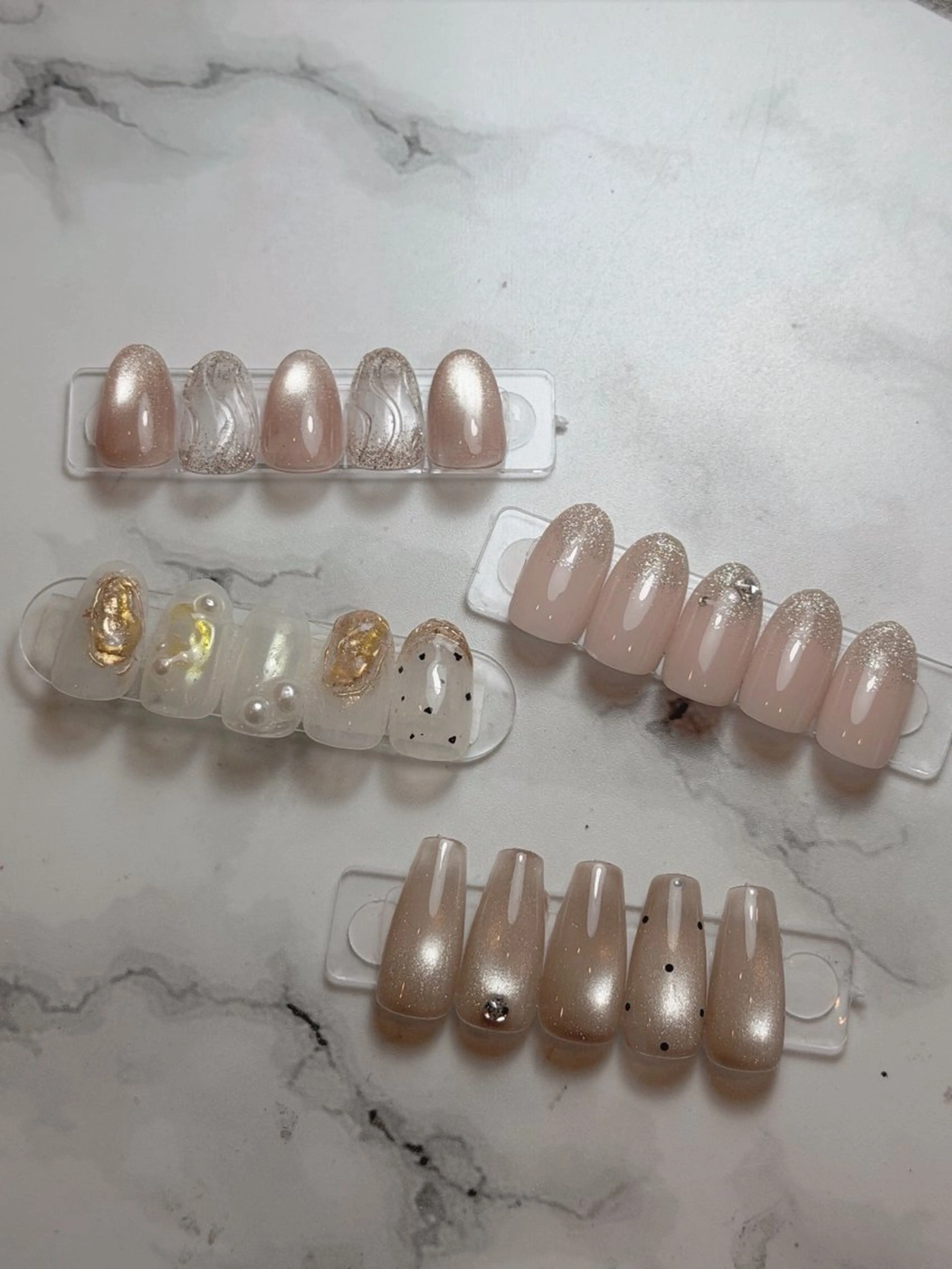 ネイル bylaki🌈 RENAのネイルデザイン