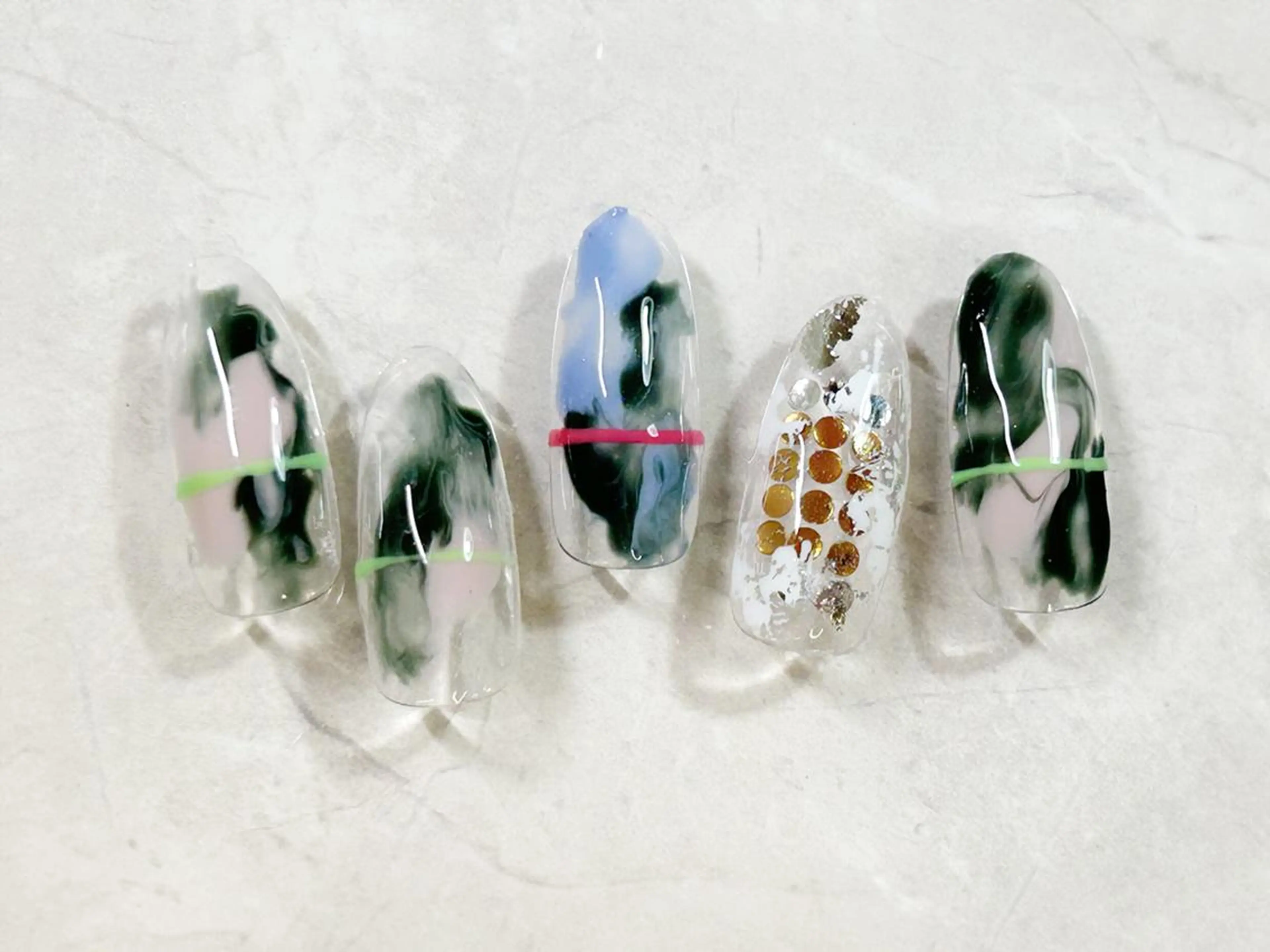 ネイル ハンドネイル orbe 芳長のネイルデザイン