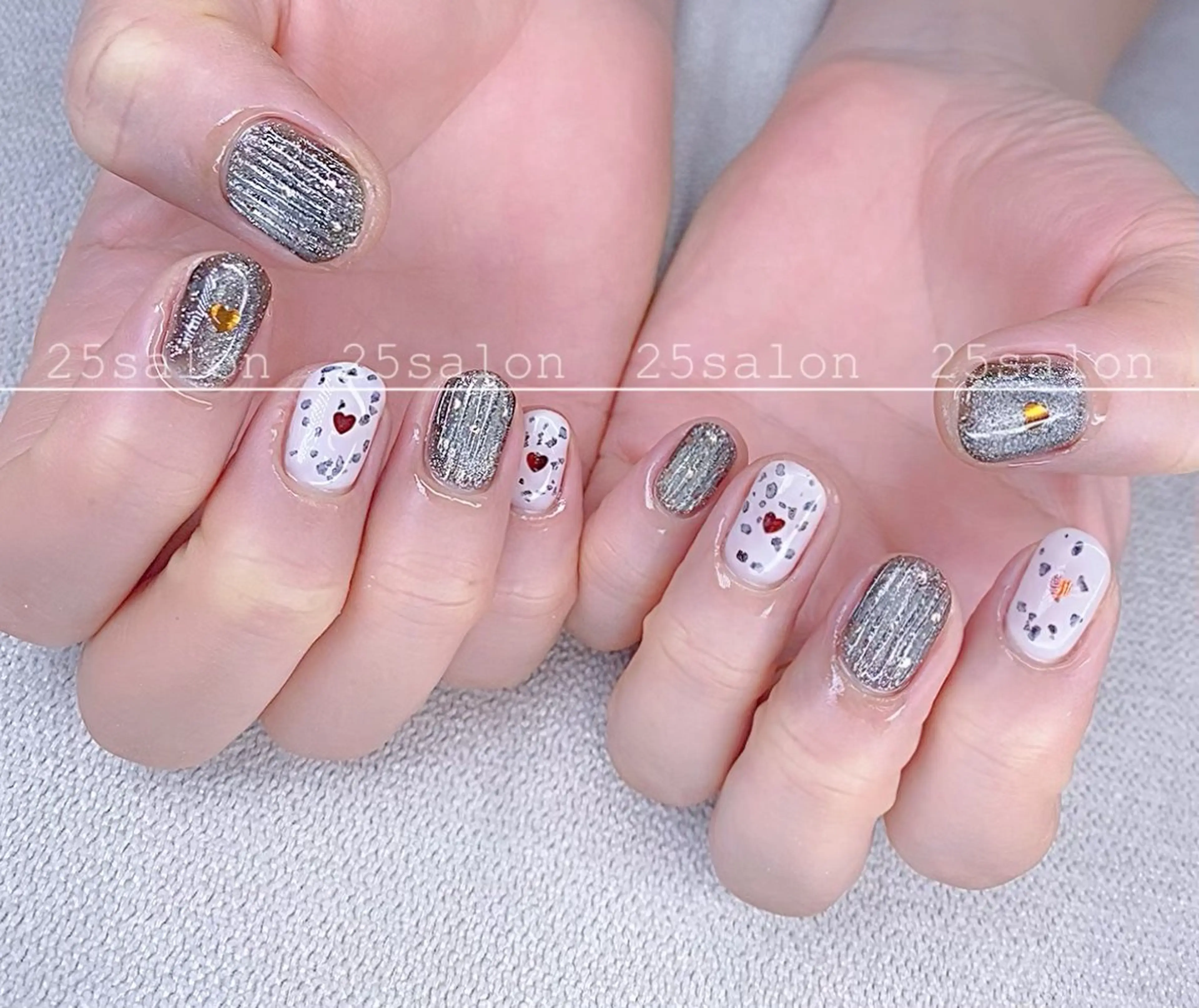 ネイル ジェルネイル 韓国ネイル ニュアンスネイル パラジェル ワンホンネイル 2 5のマツエク・マツパデザイン