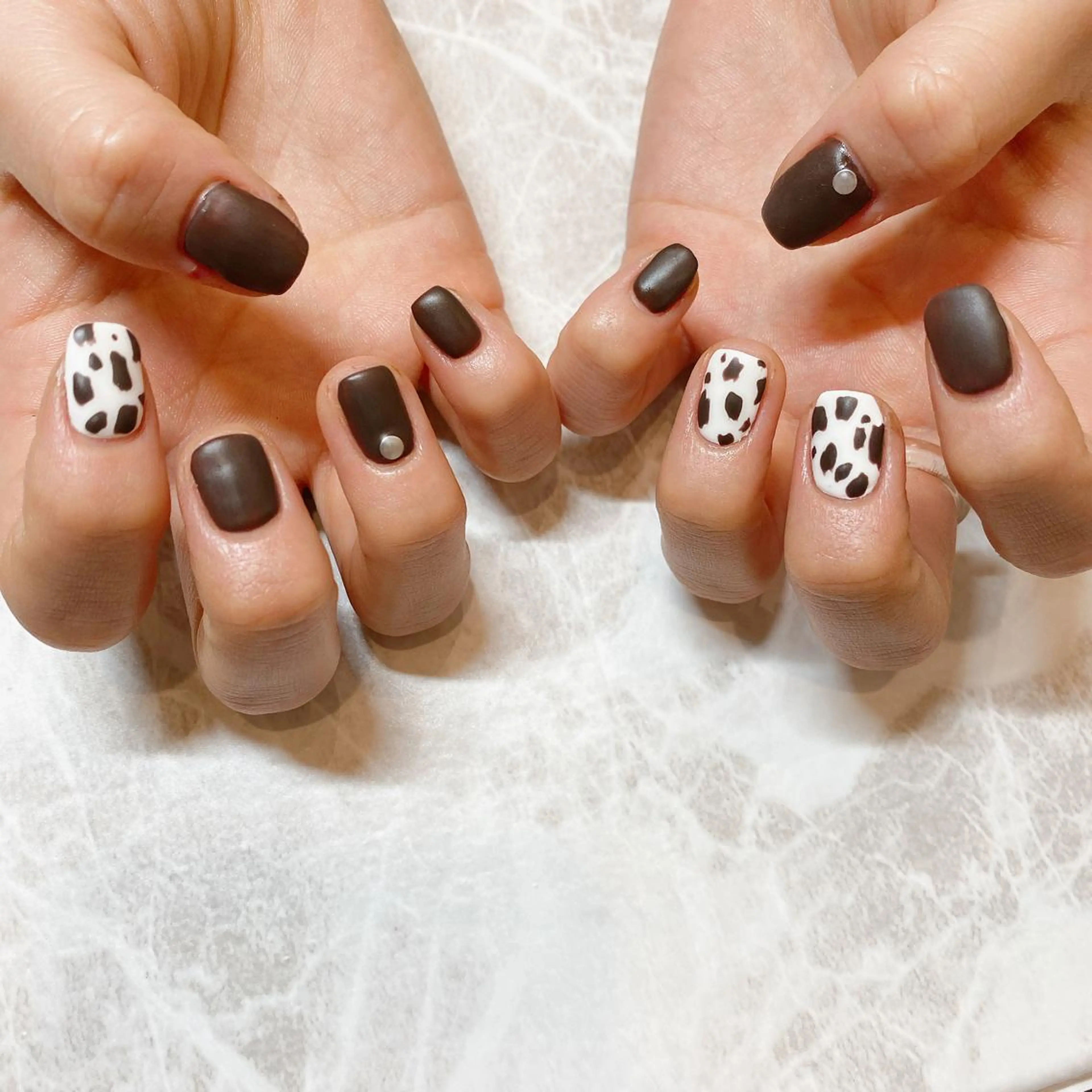 ネイル マットネイル スクエアネイル 関谷 真登佳のネイルデザイン