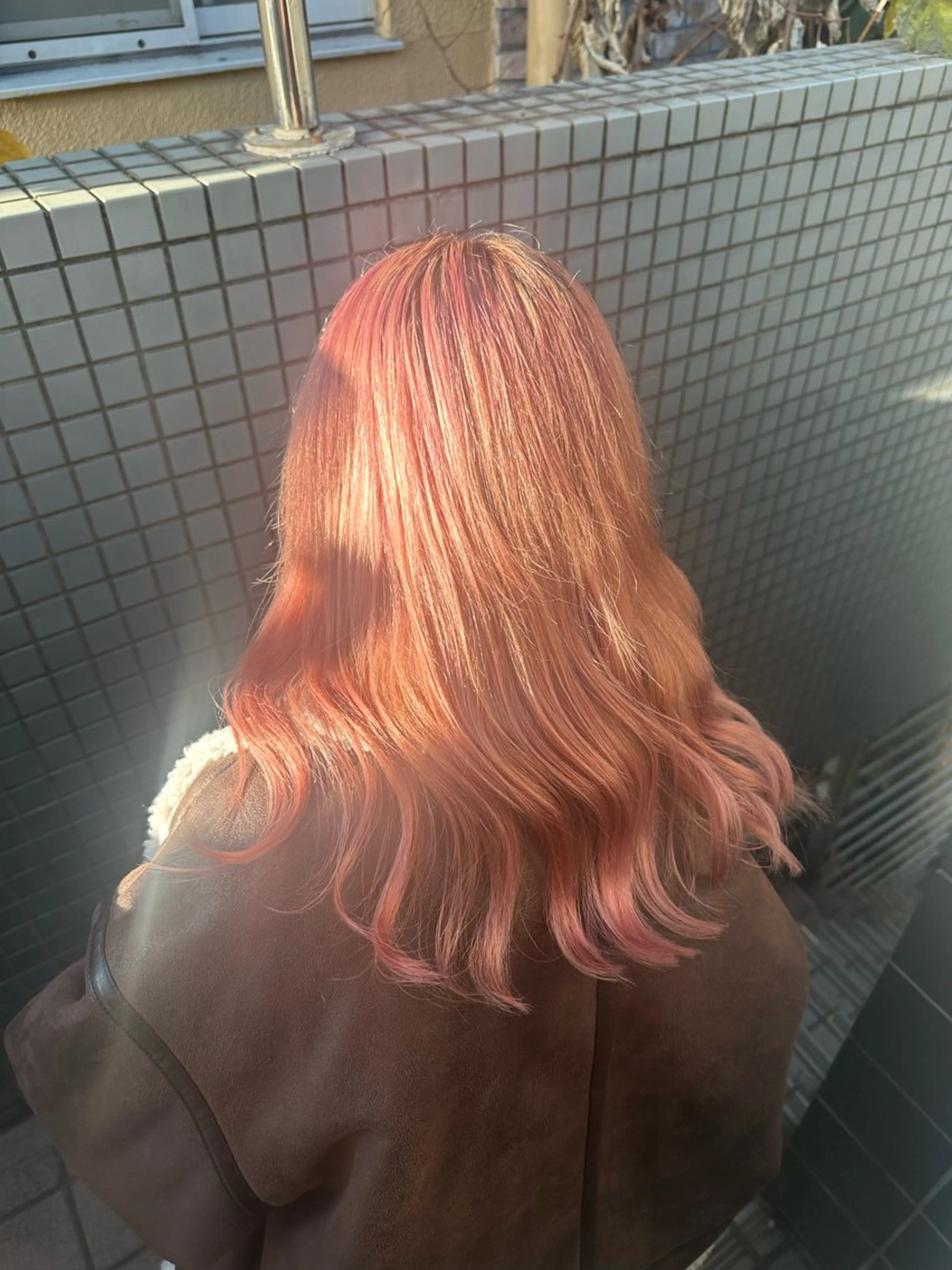 セミロング ヘアカラー トリートメント Hana ハイトーン🕯🩰のヘアスタイル