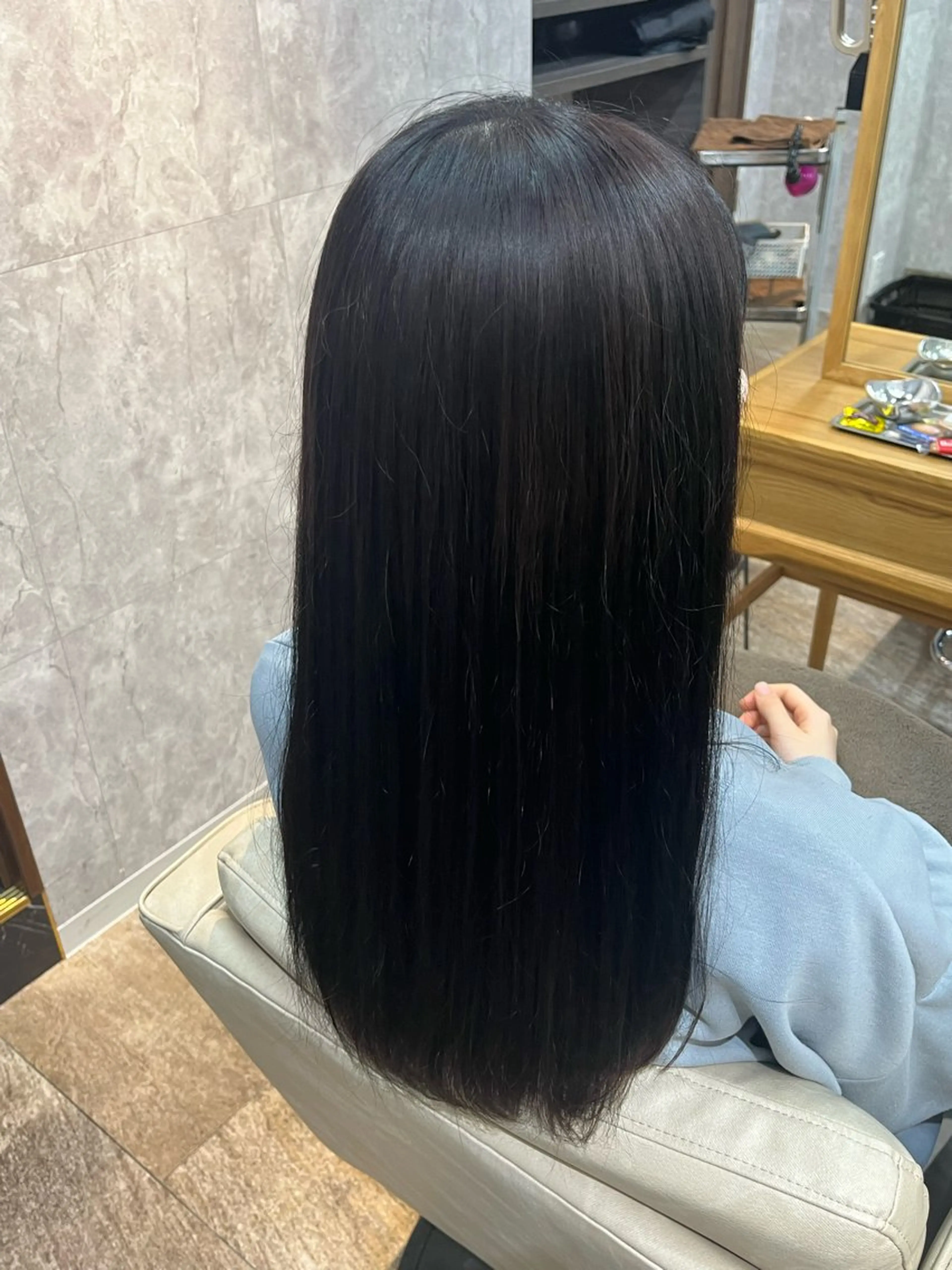 ロング ヘアカラー 縮毛矯正⚡️カラー いいじまのヘアスタイル