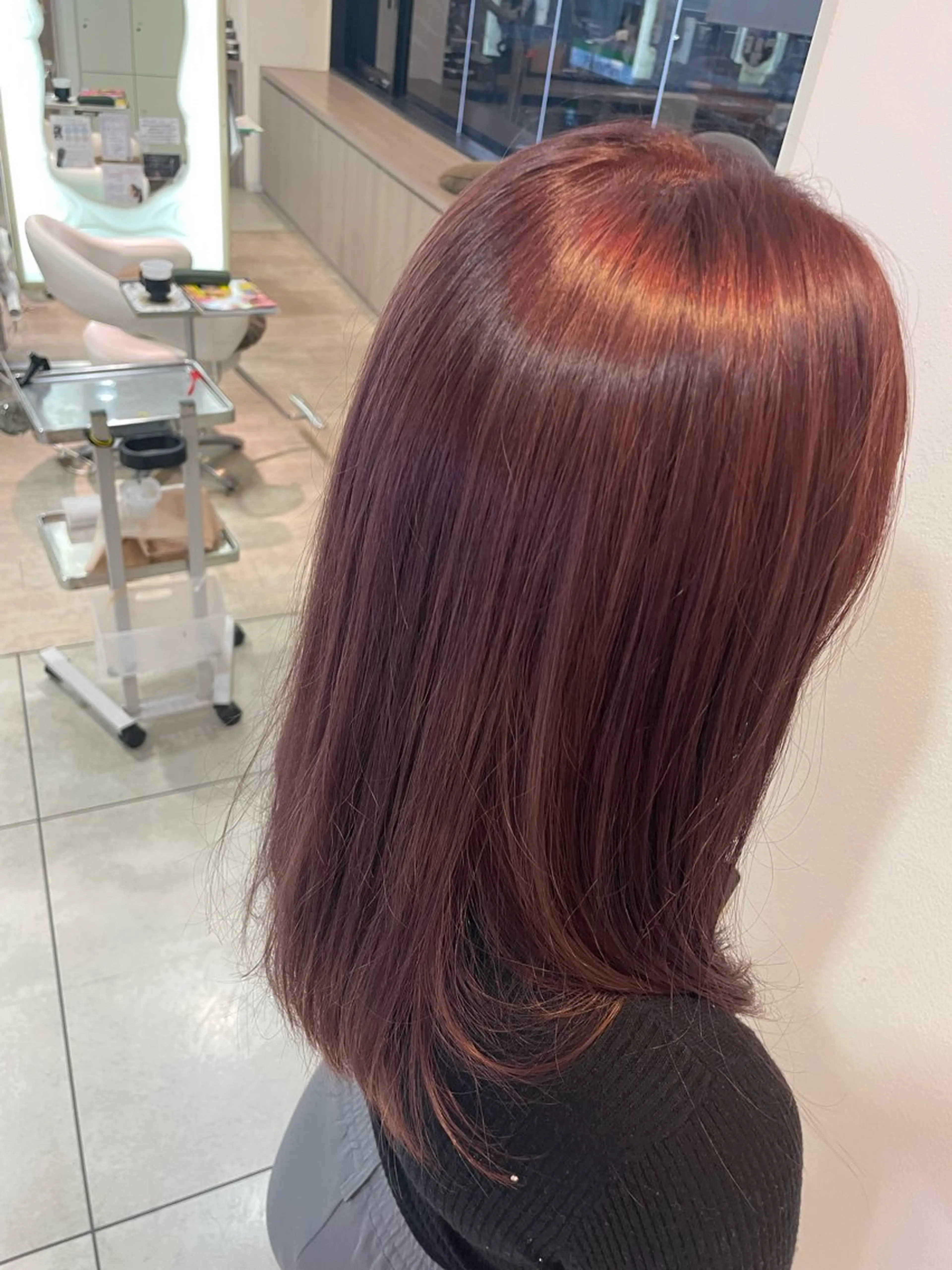 ロング カラー ブリーチ ブリーチなしカラー ピンクカラー カット ヘアカラー トリートメント 松佐 ゆかりのヘアスタイル