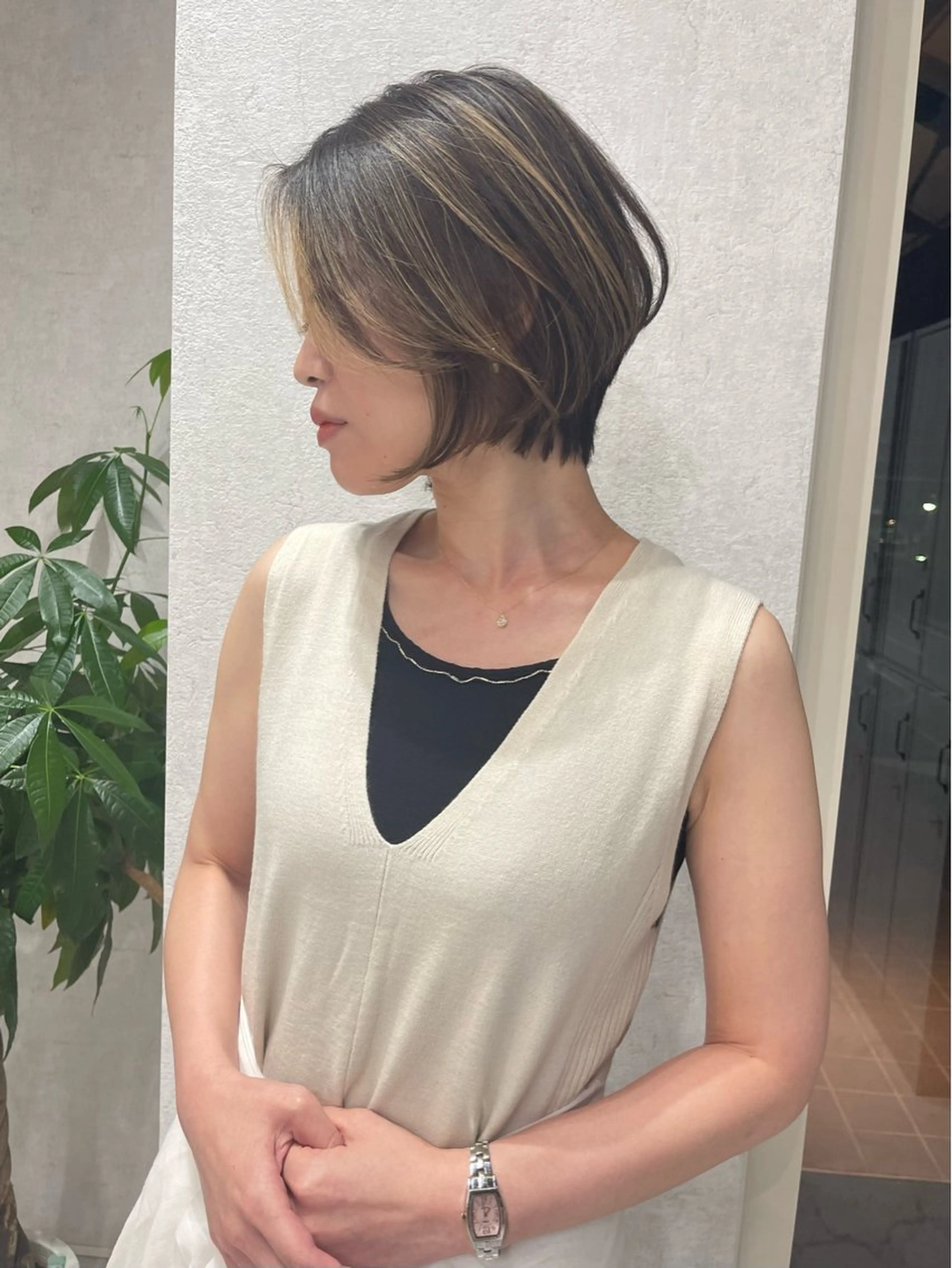 ショート カラー ヘアアレンジ バレイヤージュ デザインカラー ハイライトカラー 外国人風カラー ハイライト カット ヘアカラー トリートメント アンドウ ユウ/ レイヤーカット/韓国のヘアスタイル