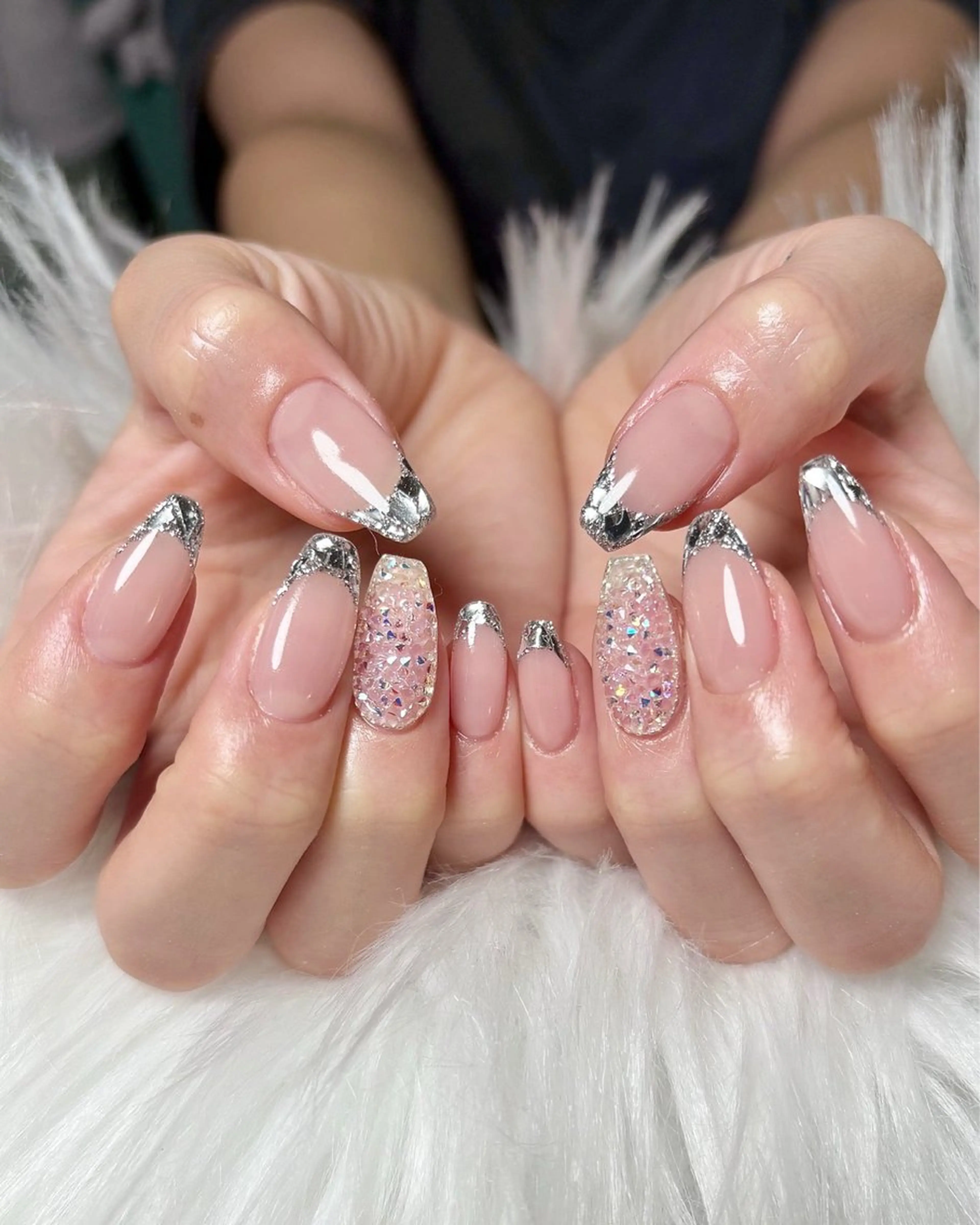ネイル フレンチネイル ガラスフレンチ ハンドネイル haac nailsのネイルデザイン