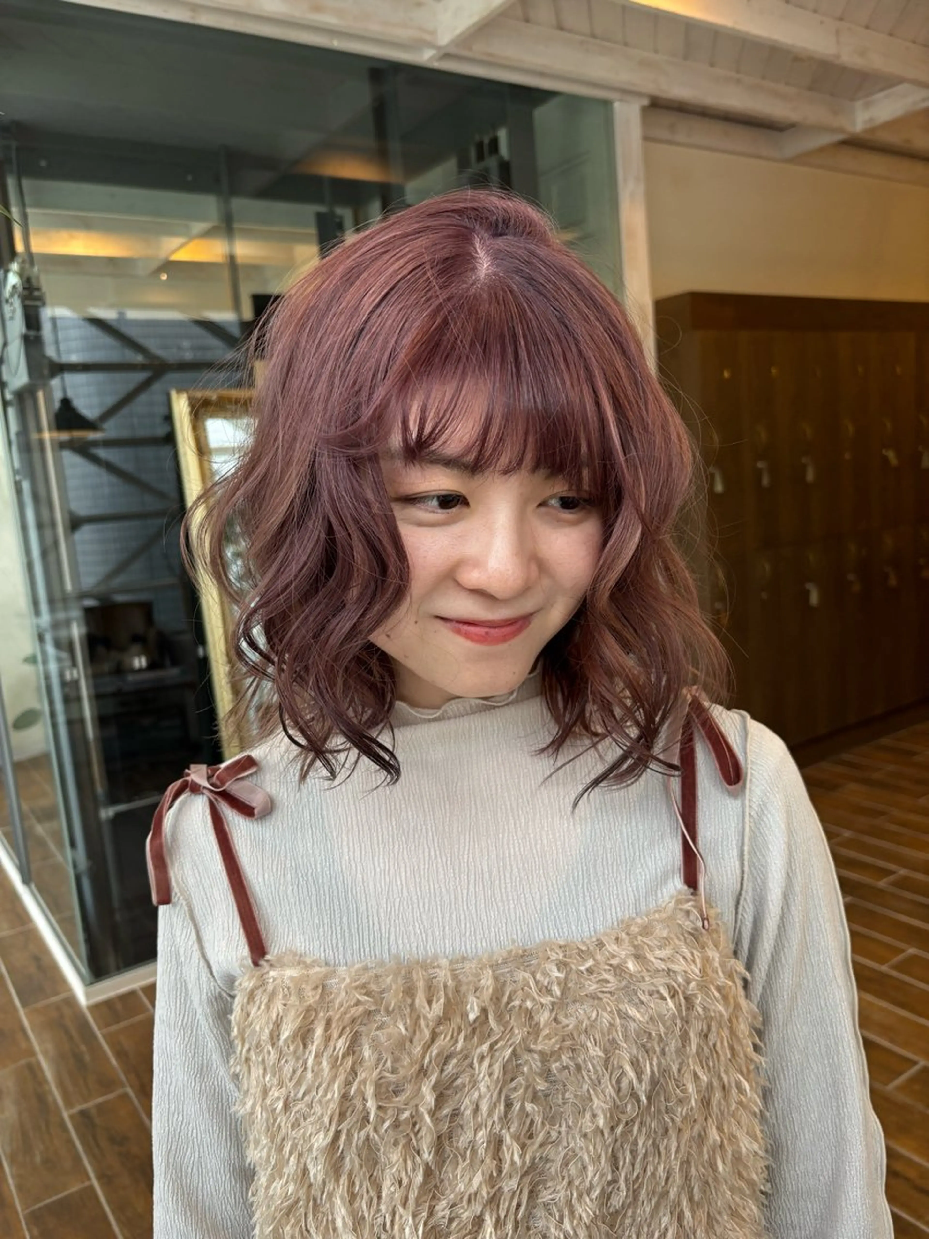 ミディアム カラー ブリーチ パープルカラー ヘアカラー ハイトーン/デザイン カラー/るいのヘアスタイル