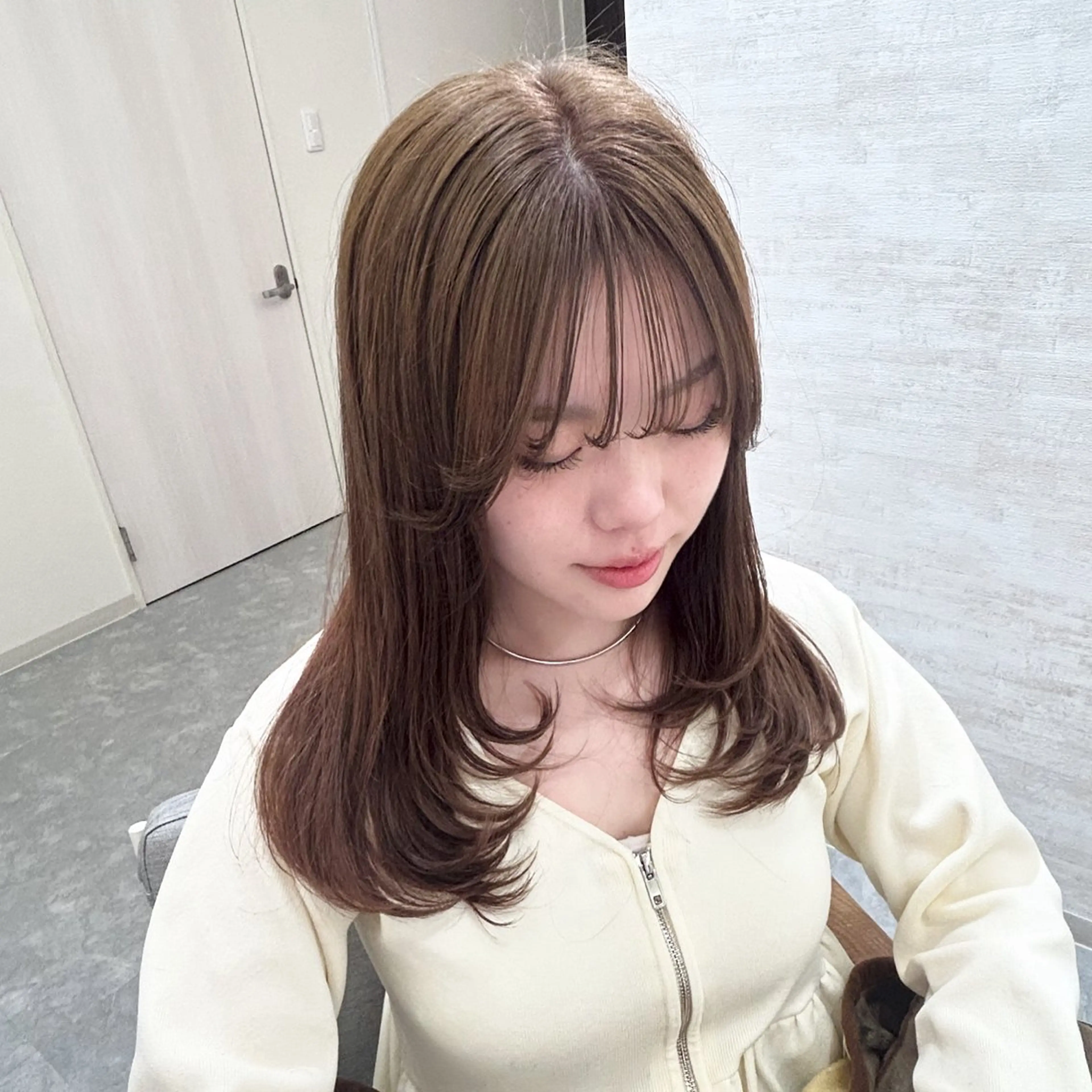 ミディアム カラー ヘアアレンジ 髪質改善&艶感カラー 🪄岡井美結のヘアスタイル