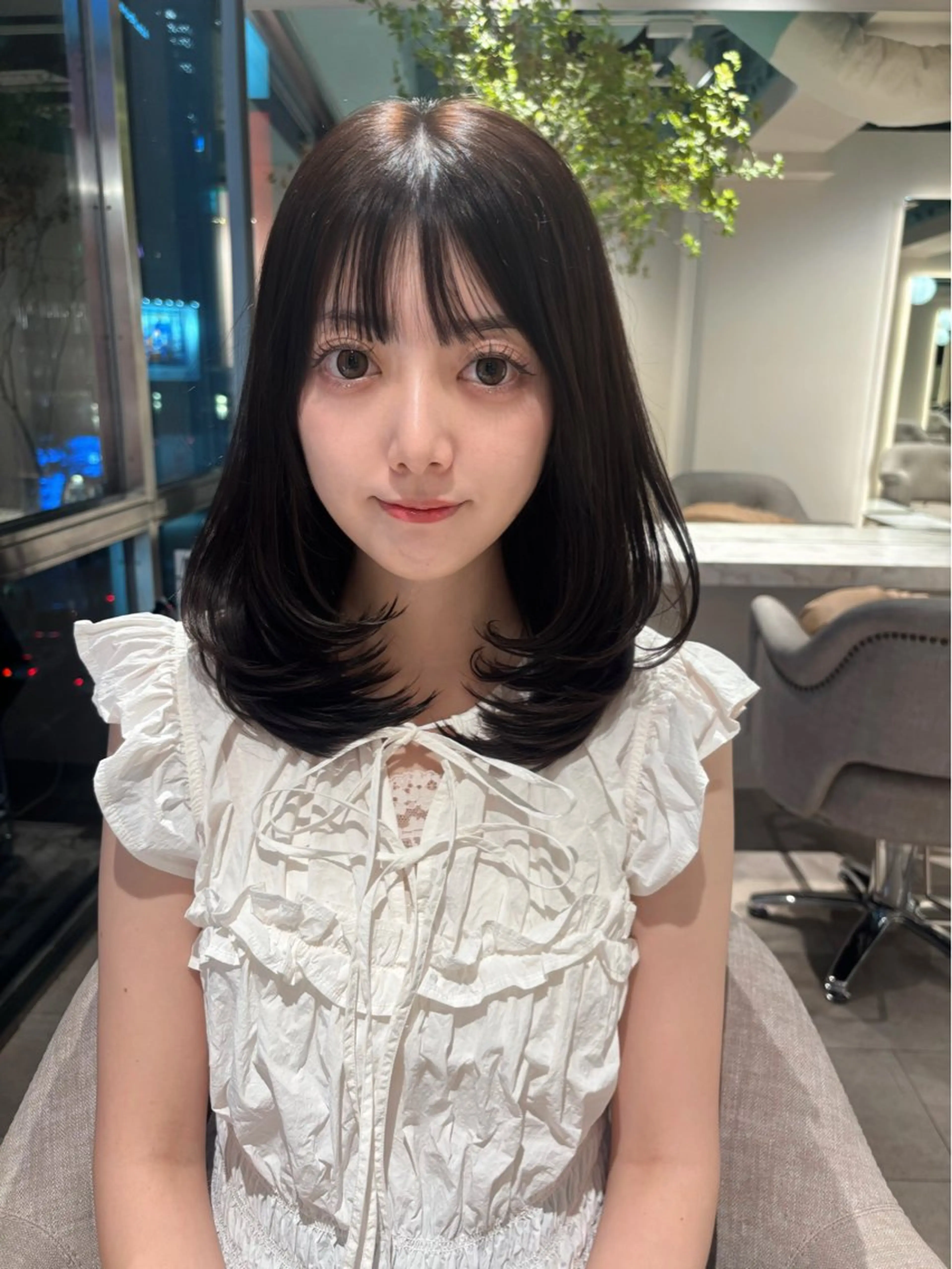 ミディアム ミディアムレイヤー レイヤーカット カット レイヤーカット/ 透明感カラー🤍楓のヘアスタイル