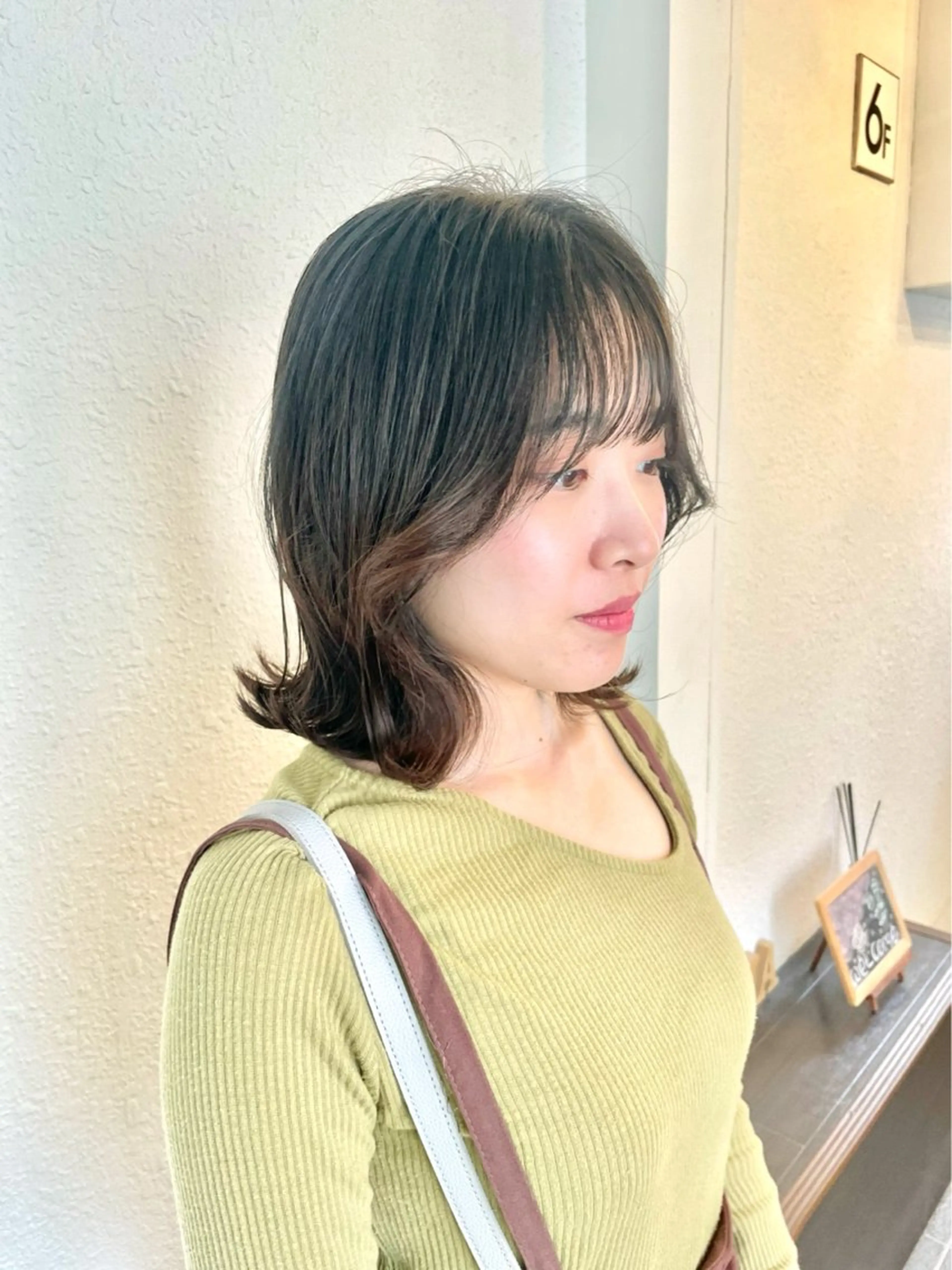 ミディアム 五藤 🍀壽野のヘアスタイル