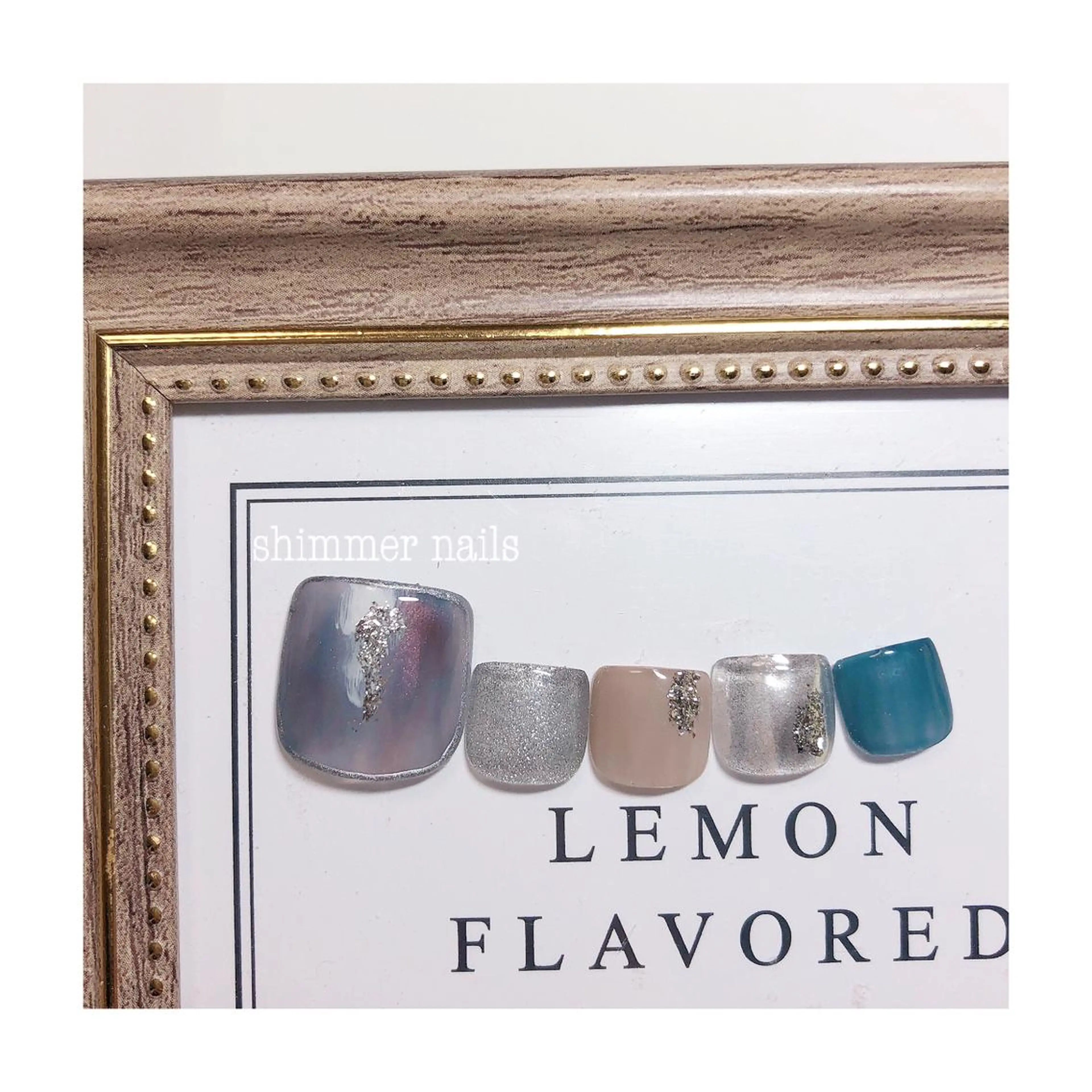 ネイル ブルー フットネイル シルバー shimmer nailsのネイルデザイン