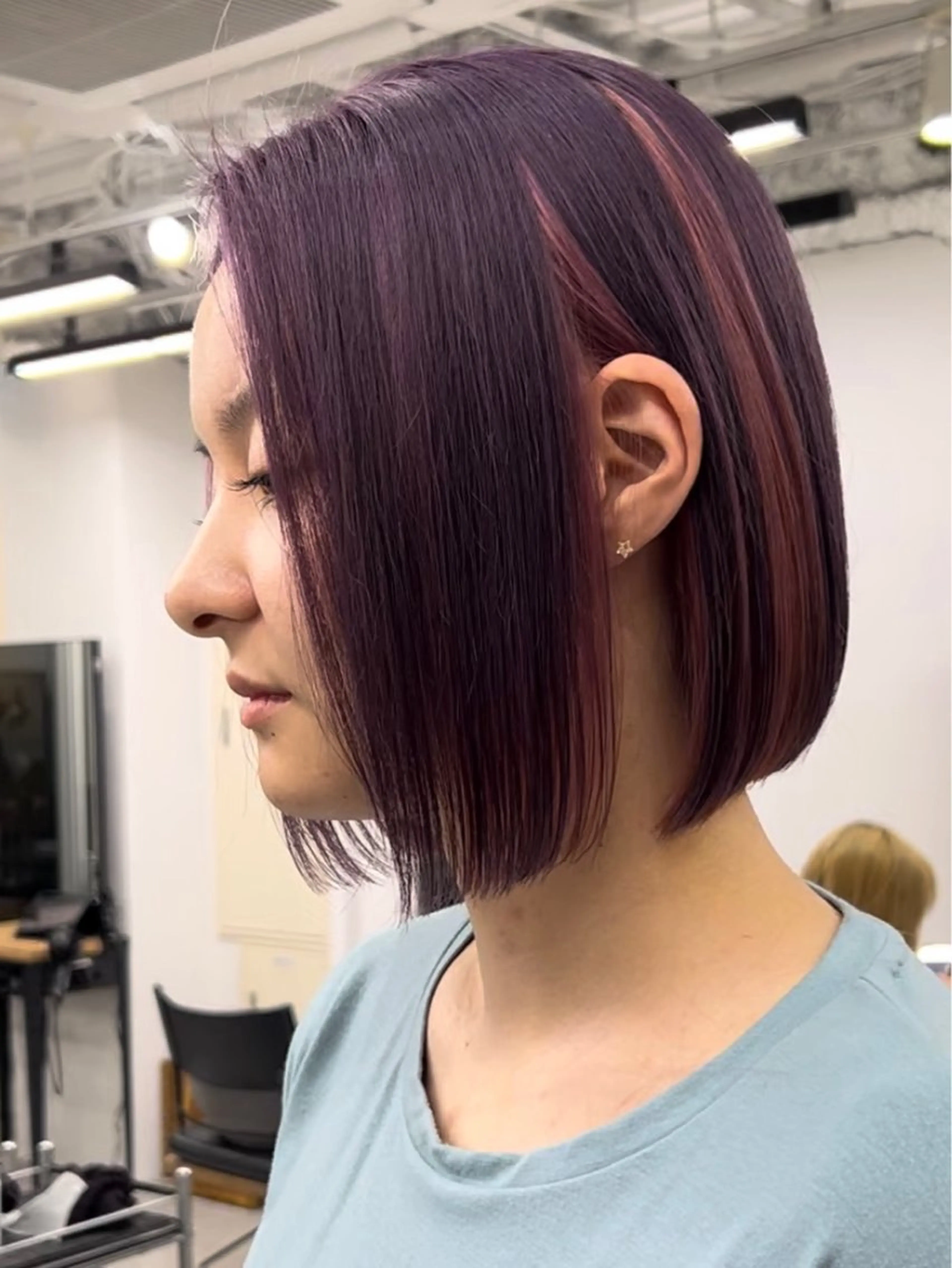 ショート カラー インナーカラー トリートメント ヘアカラー トリートメント ヘアセット RYOSUKE ハイトーンのヘアスタイル