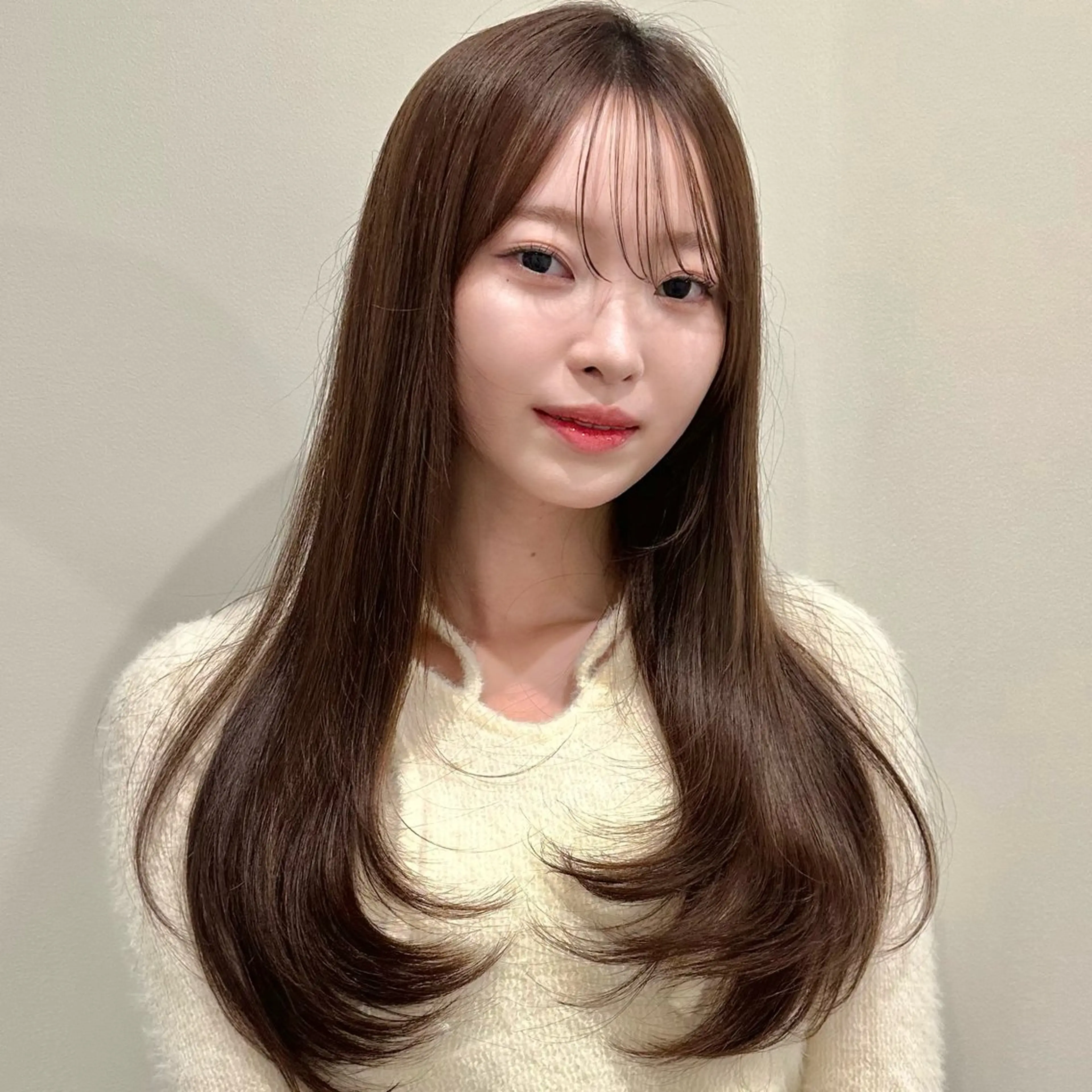 ロング 🌹ハッシュカット、 レイヤー韓国ヘア🌹のヘアスタイル