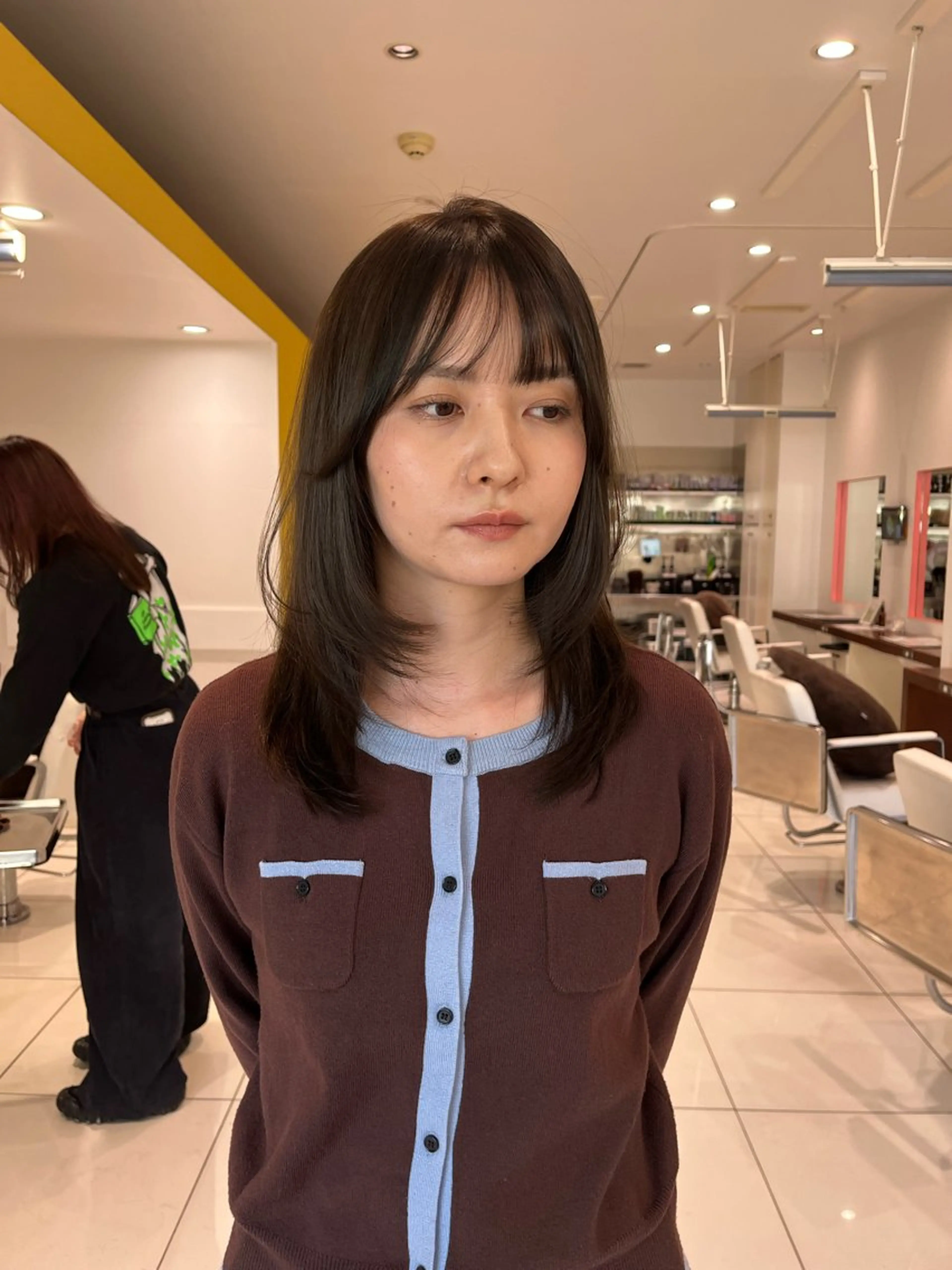 ミディアム レイヤーカット カット ヘアカラー トリートメント 神作 汐里　江古田 /透明感カラー🌿のヘアスタイル