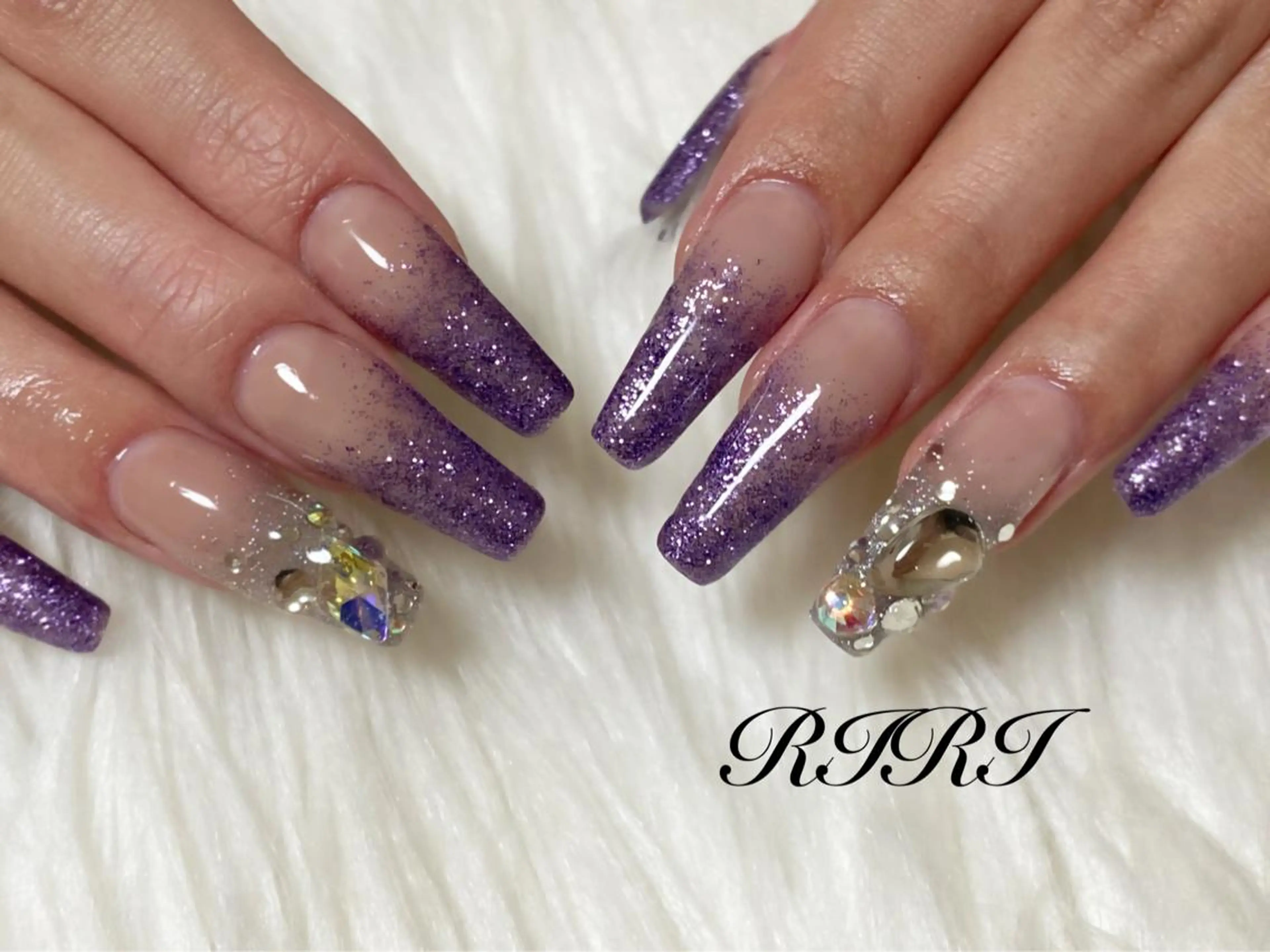 ネイル ロングネイル ハンドネイル riri オーナーのネイルデザイン