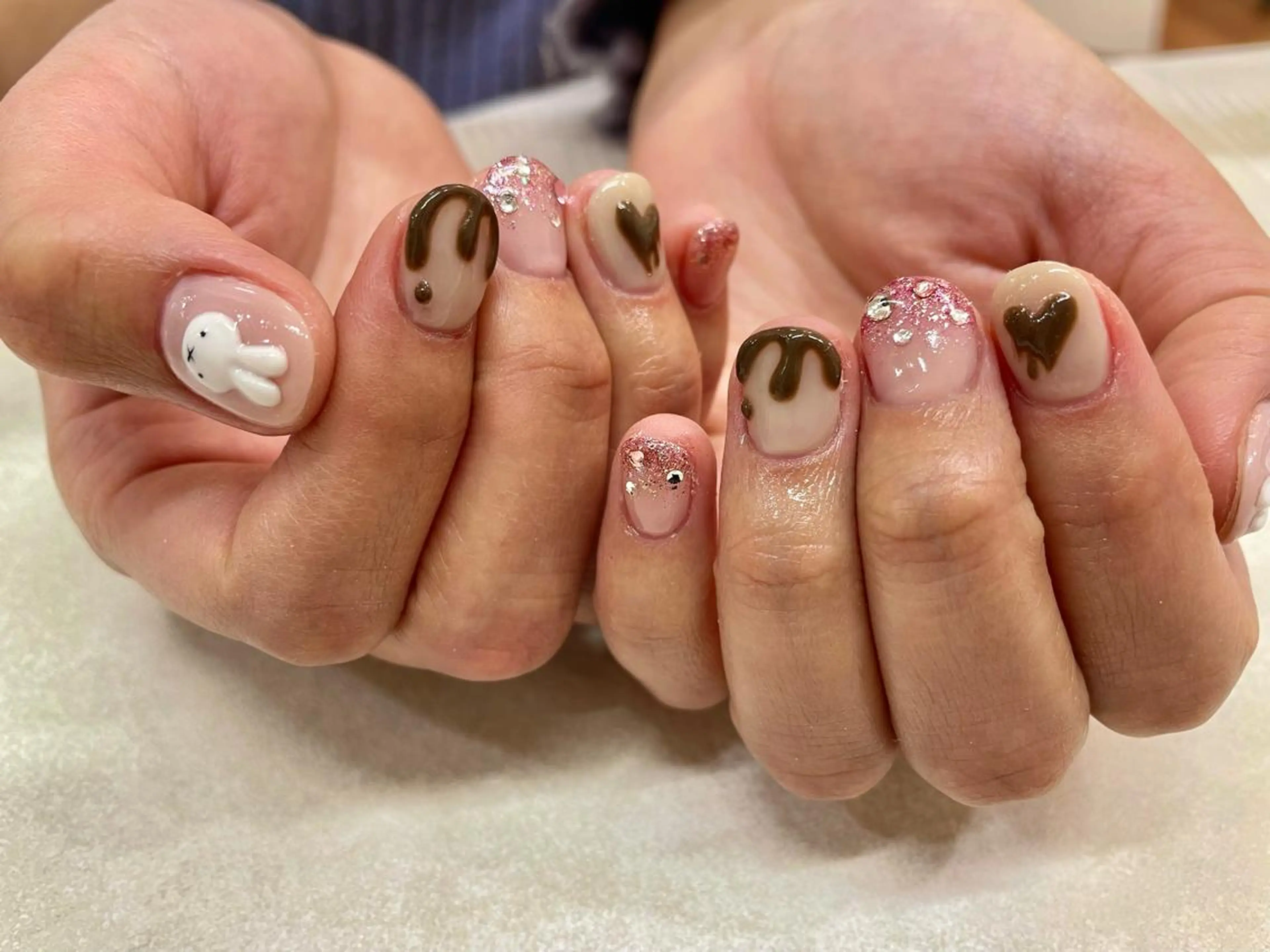 ネイル バレンタイン lulushe 池之上のネイルデザイン