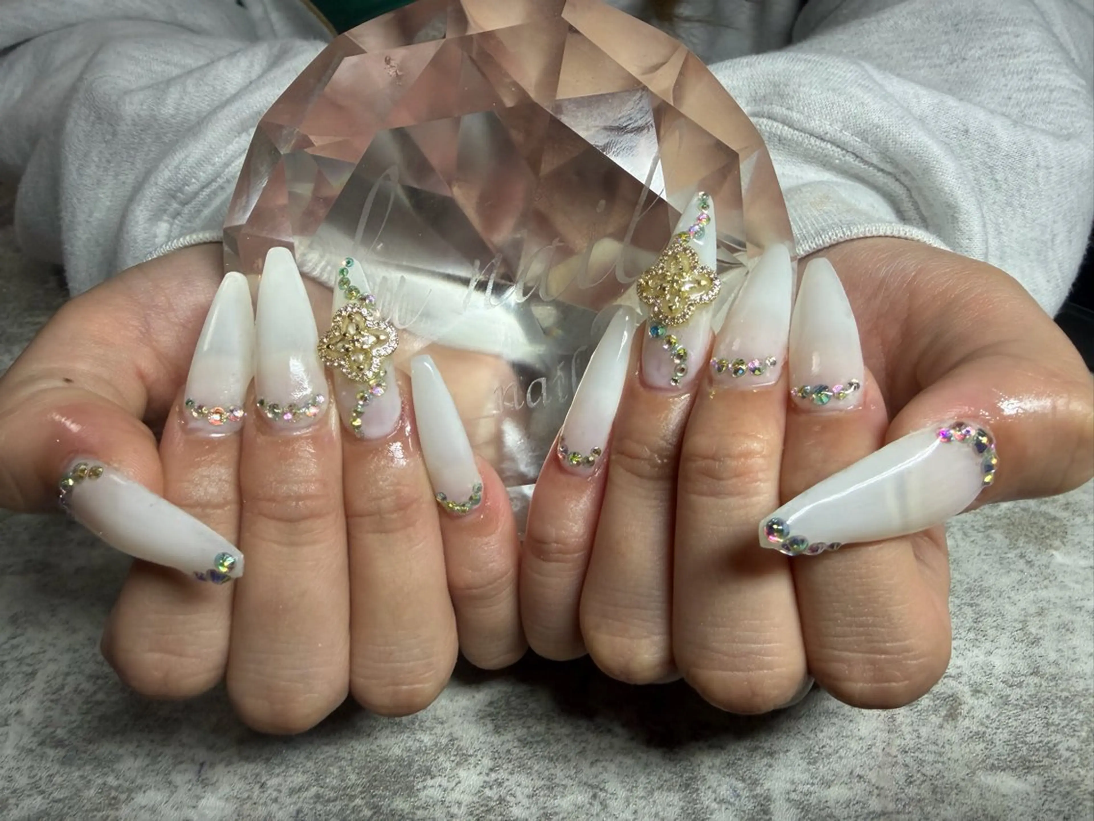 ネイル シンプルネイル ネイルチップ 佐野 愛美のネイルデザイン