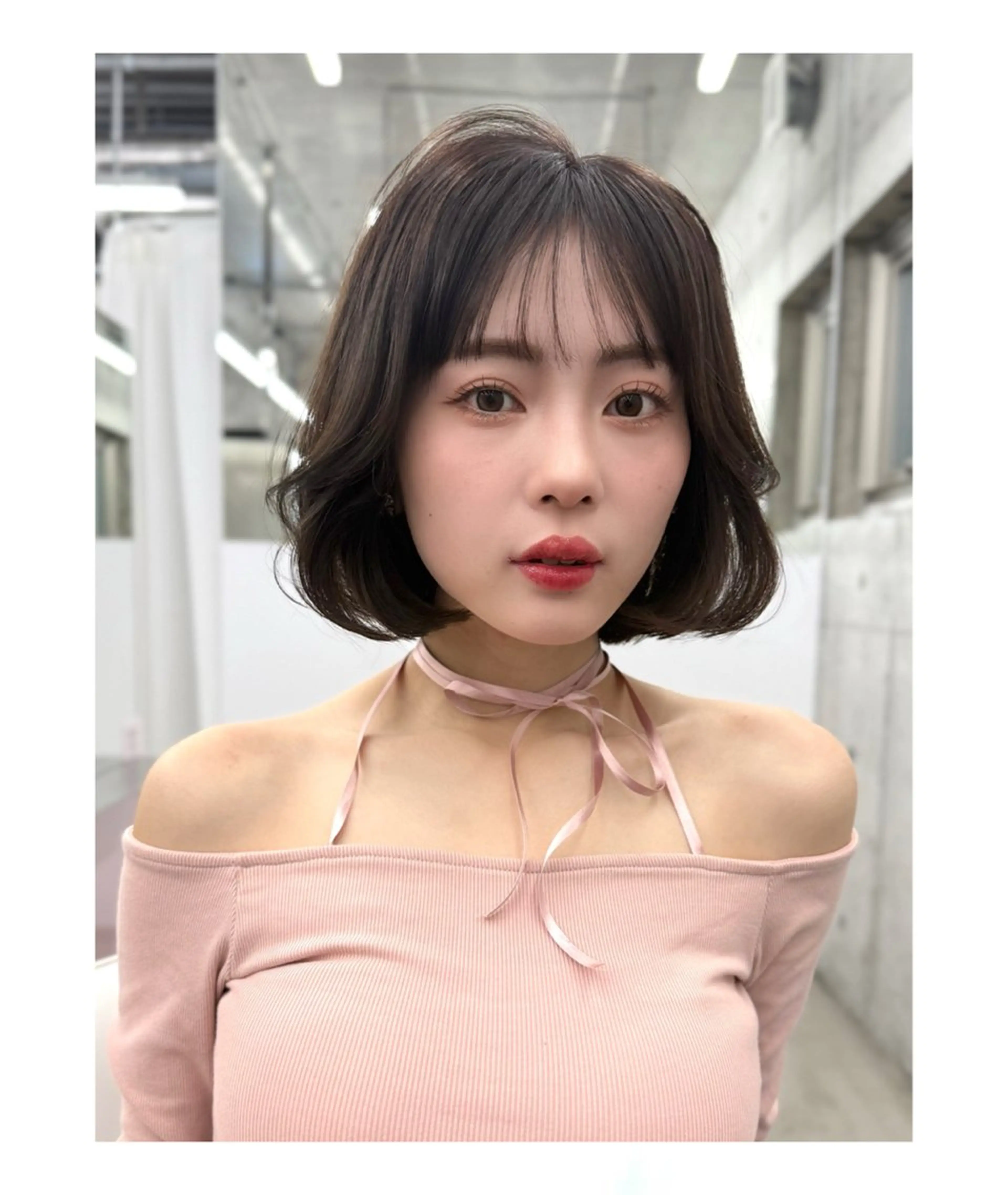 ミディアム ボブ カット ヘアカラー トリートメント 𝑨𝑴𝑰 🎀 モテガーリーヘア🤍のヘアスタイル