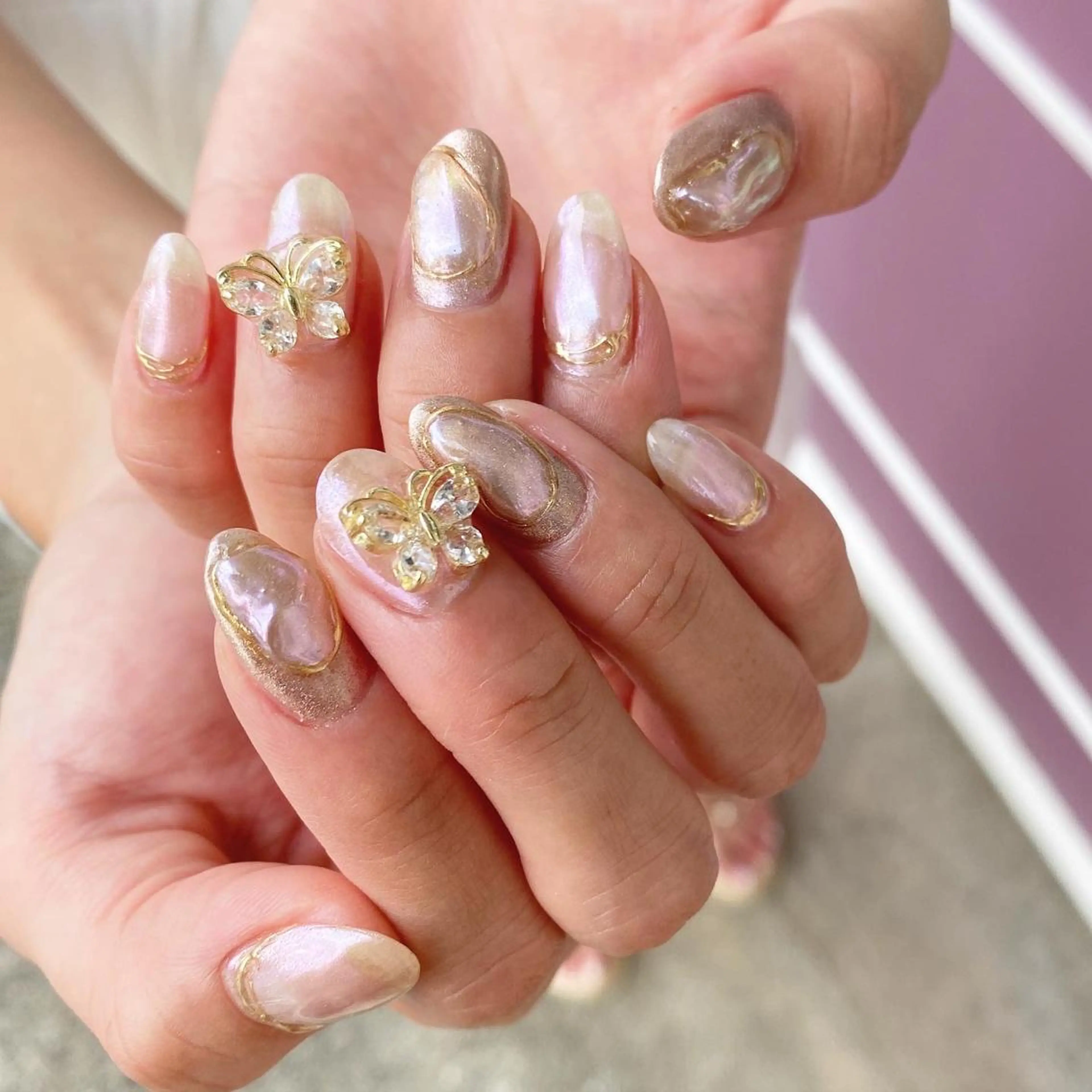 ネイル ニュアンスネイル 爪育成💎ネイル サロン&スクールのネイルデザイン