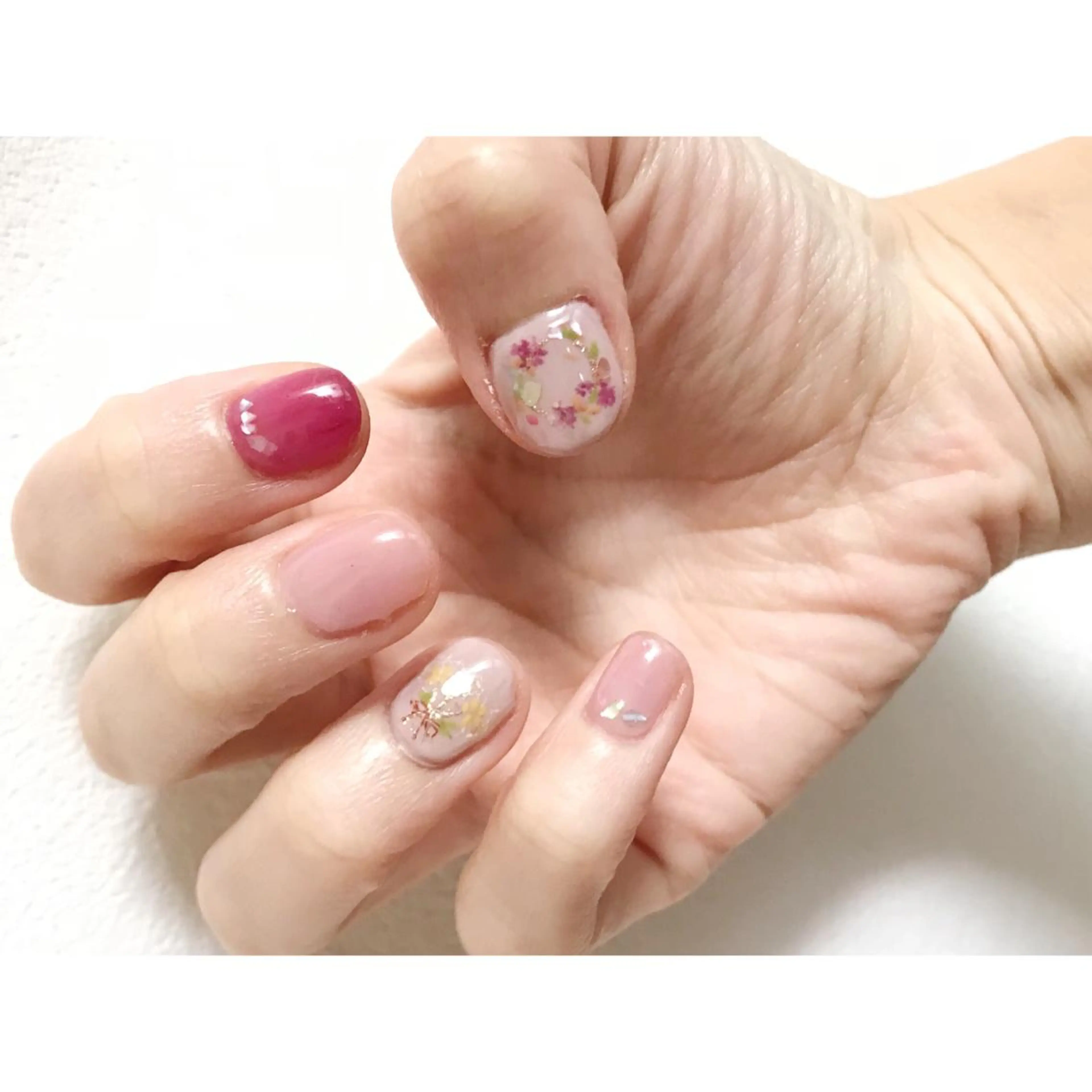 ネイル ハンドネイル フットネイル rebon＊ natsukiのネイルデザイン