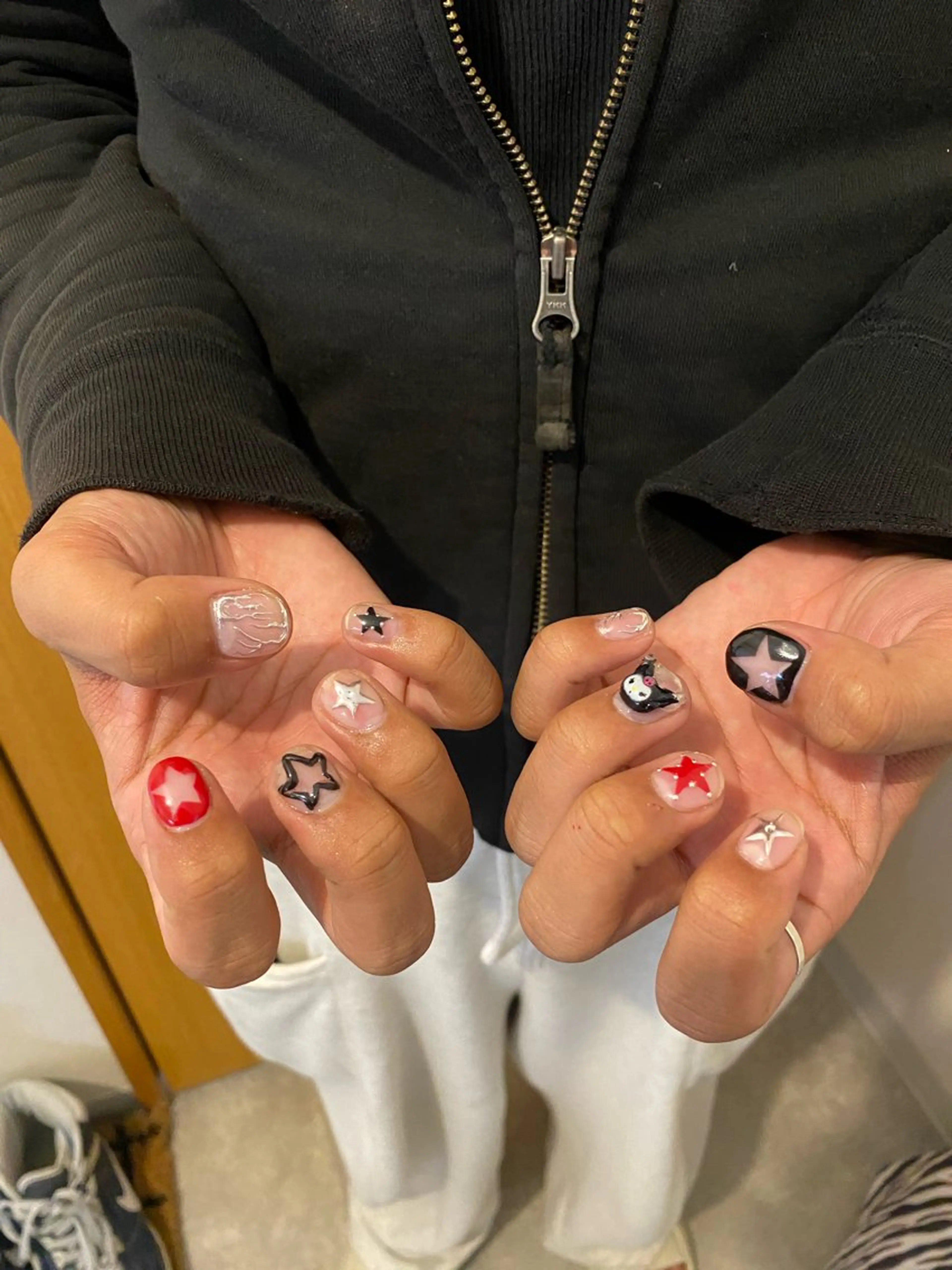 【メンズネイル🧑🏻✨】ハンドジェル(アート・小さいパーツ10粒まで込み)※オフありの写真