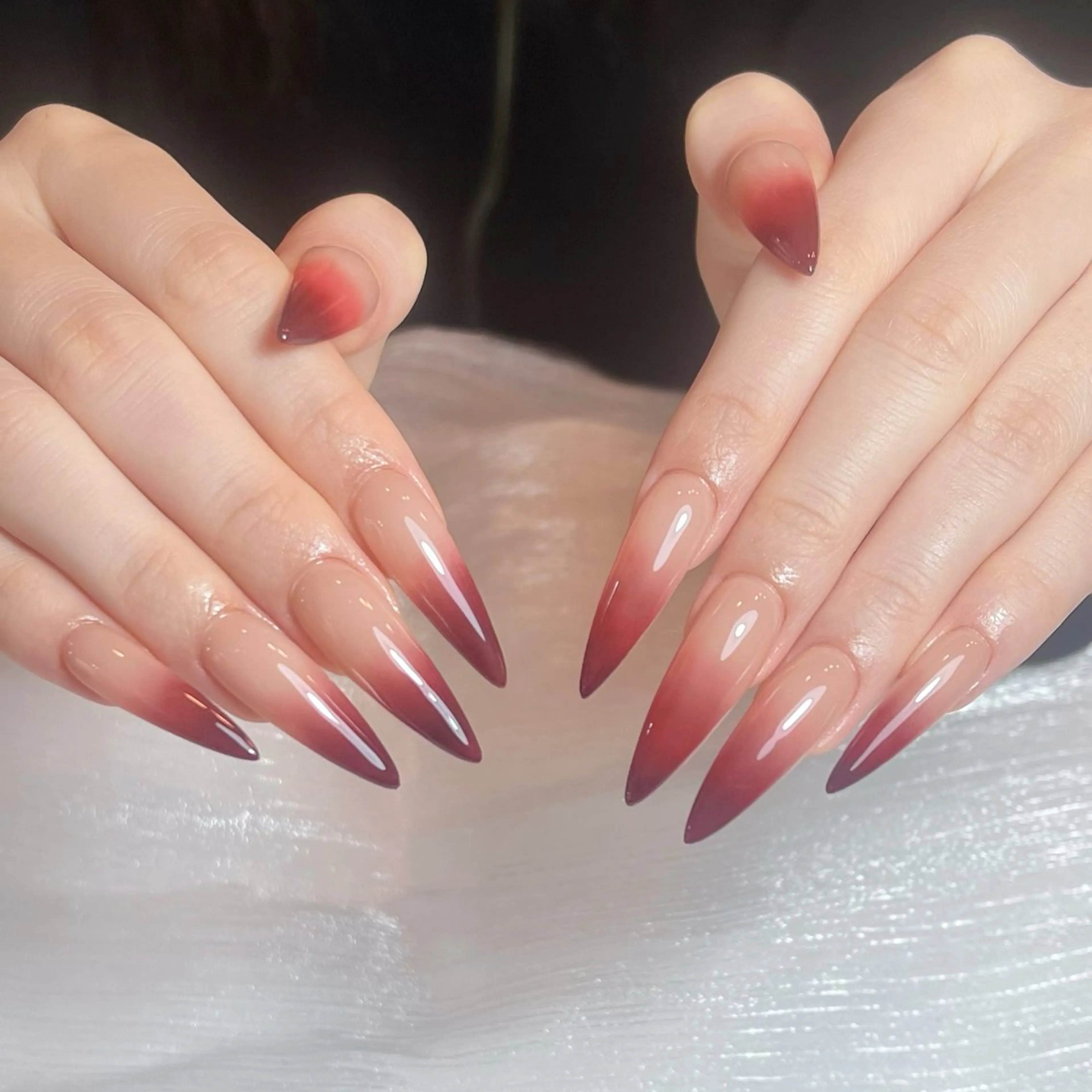 ネイル グラデーション ハンドネイル The 1989 Nail Salonのネイルデザイン