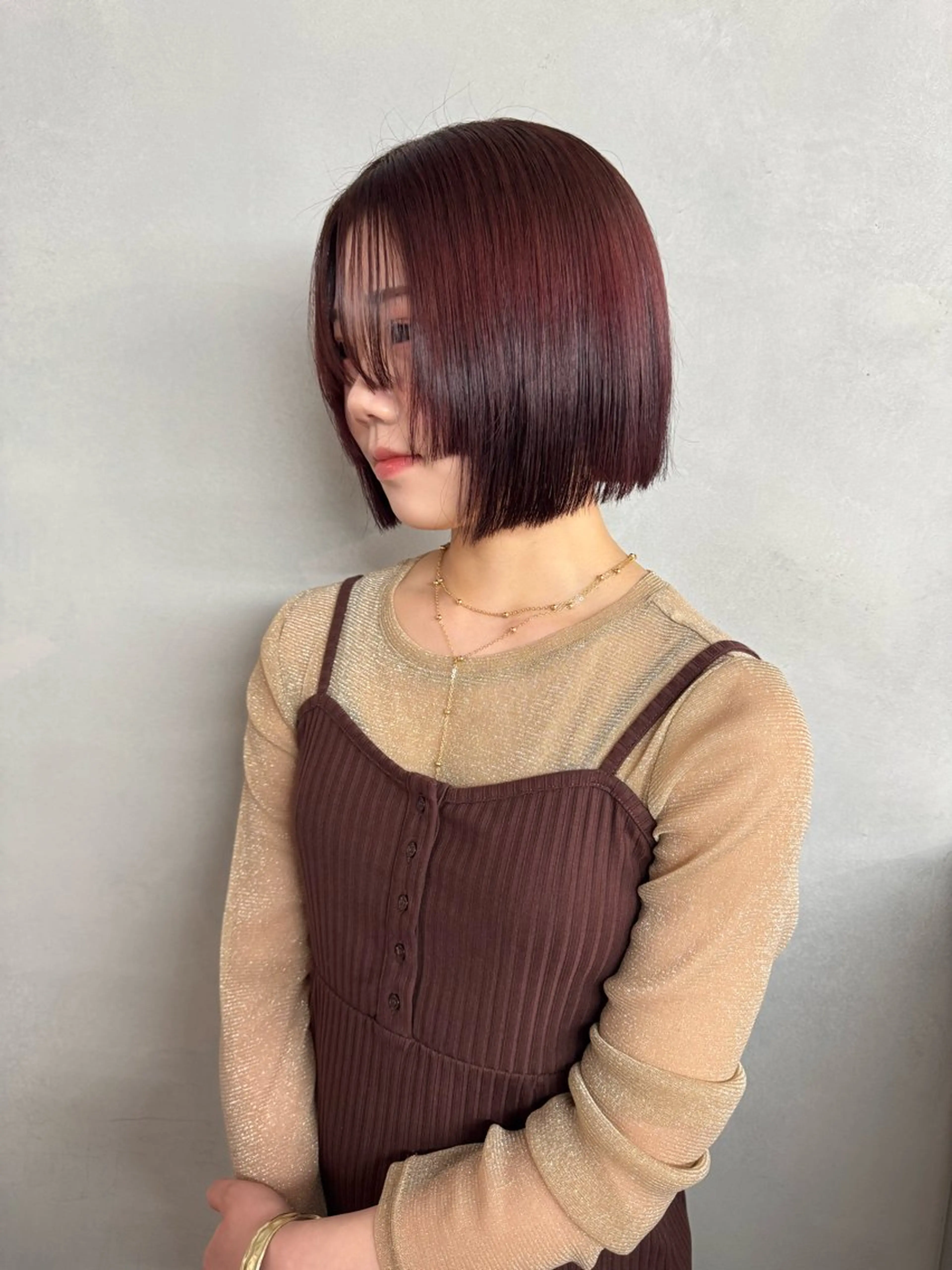 ショート カラー ボブ 顔周りカット ヘアカラー 顔周りレイヤー /kokoro🦮のヘアスタイル