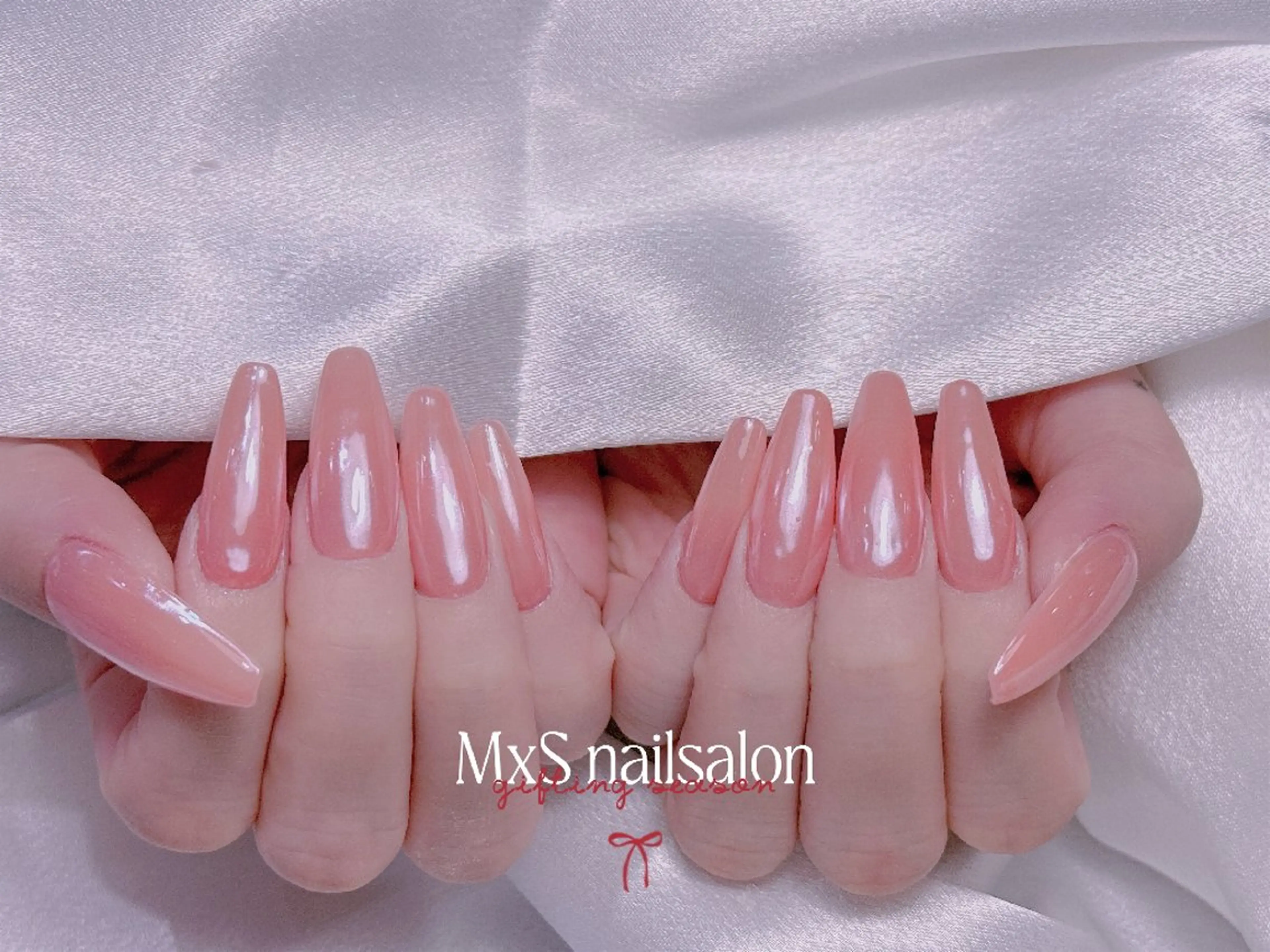 ネイル オーロラネイル ミラーネイル ハンドネイル ハンドケア M×S Nail みなのネイルデザイン