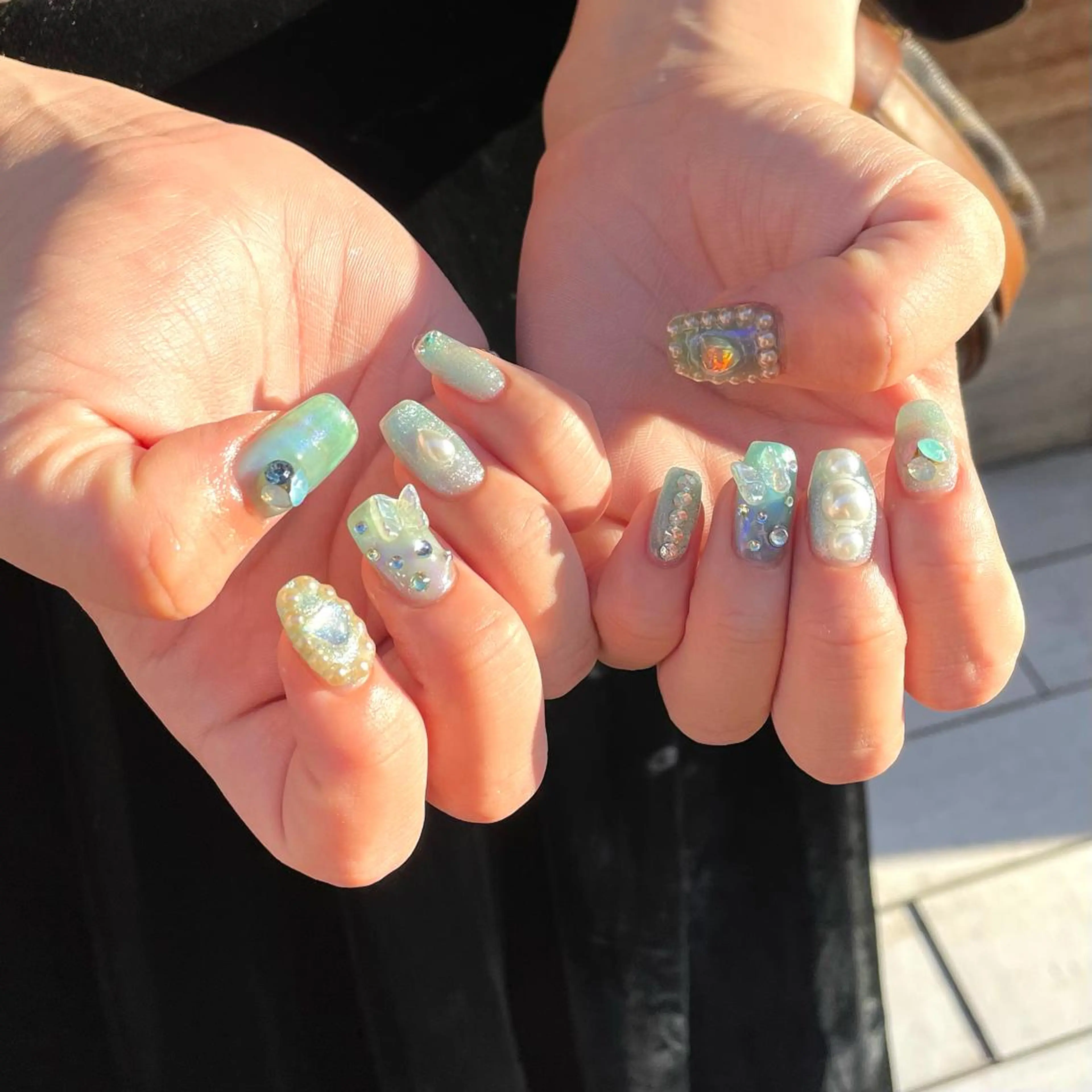 ネイル ハンドネイル 新井 ひなののネイルデザイン