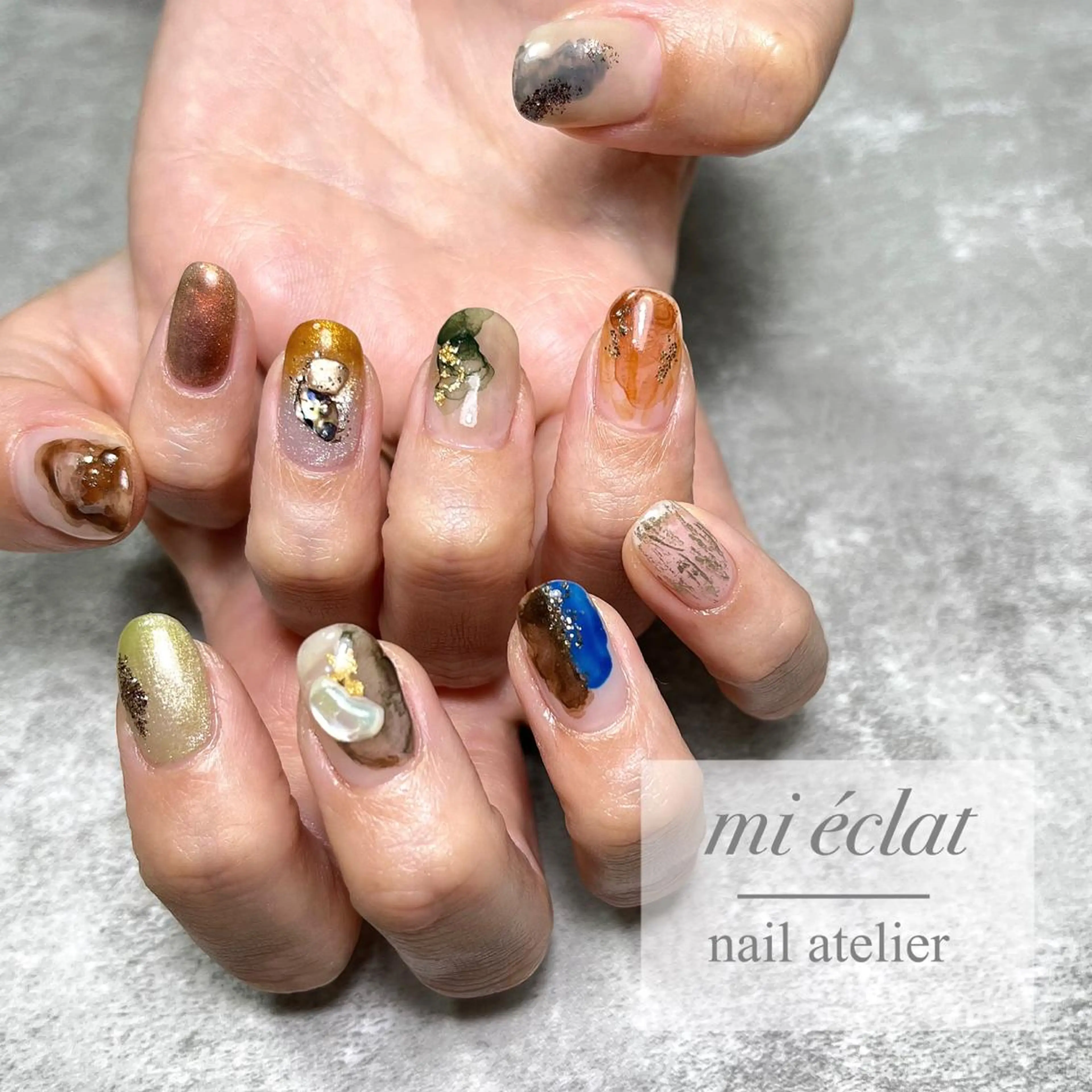 ネイル アートネイル ブラウン チークネイル フラワーネイル ジェルネイル mi éclat ミ エクラのネイルデザイン
