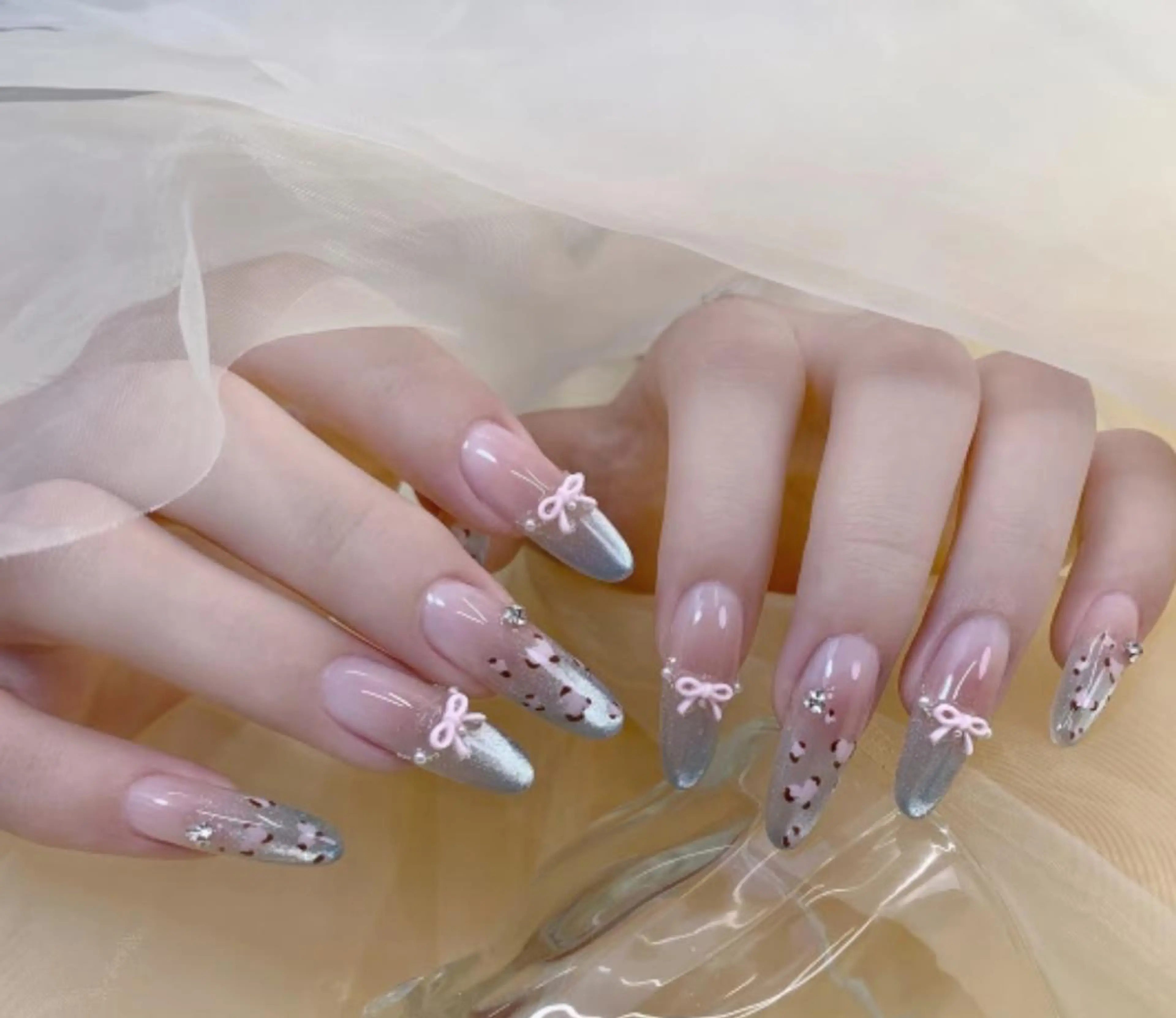 ネイル ハンドネイル エリ🫧 nail池袋東口のネイルデザイン