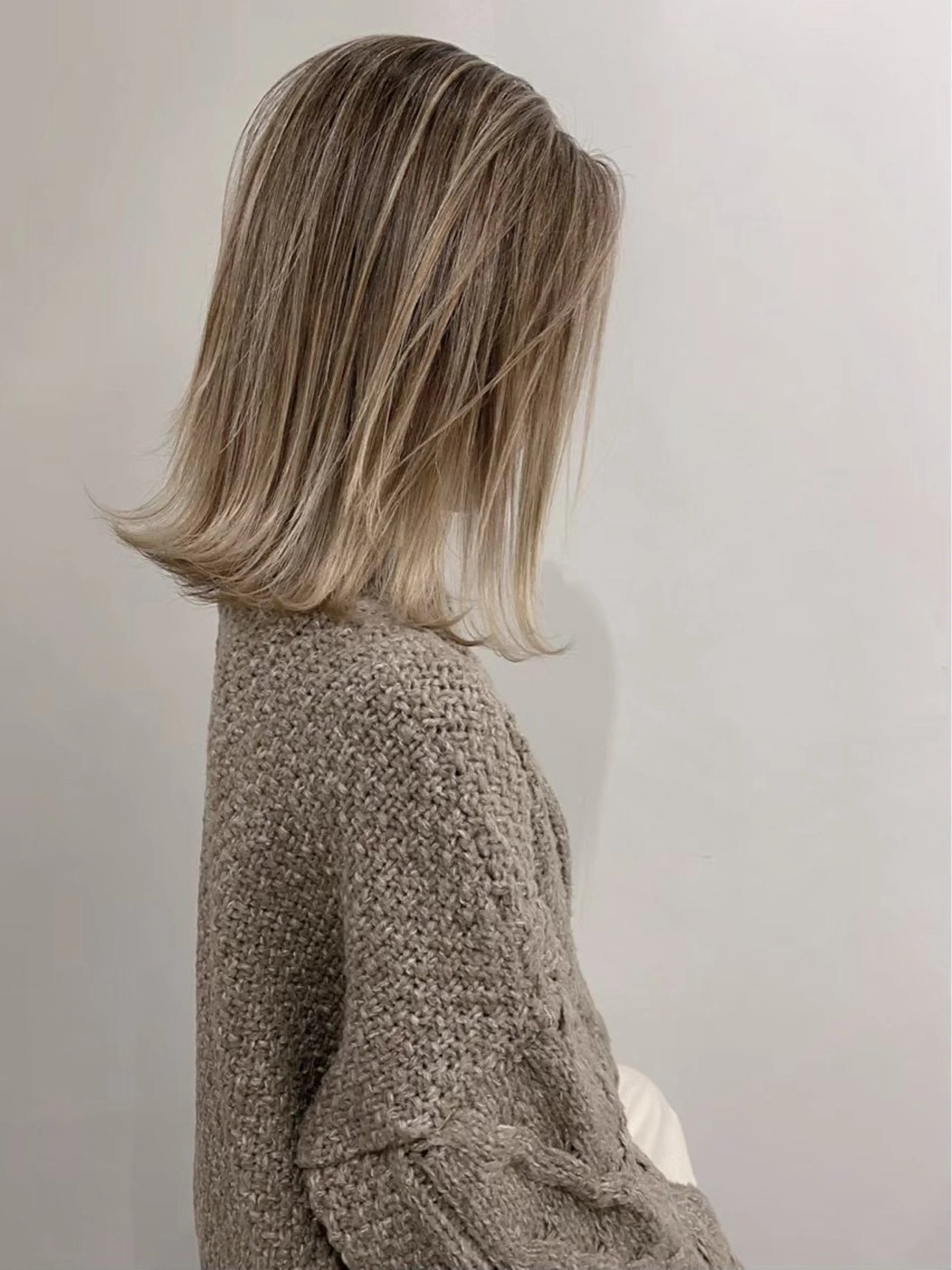 ミディアム カラー バレイヤージュ ブリーチ ケアブリーチ デザインカラー 髪質改善 hair studio Zen【ヘアー　スタジオ　ゼン】所属・京都駅/透明感カラー 🖤sakiのヘアスタイル