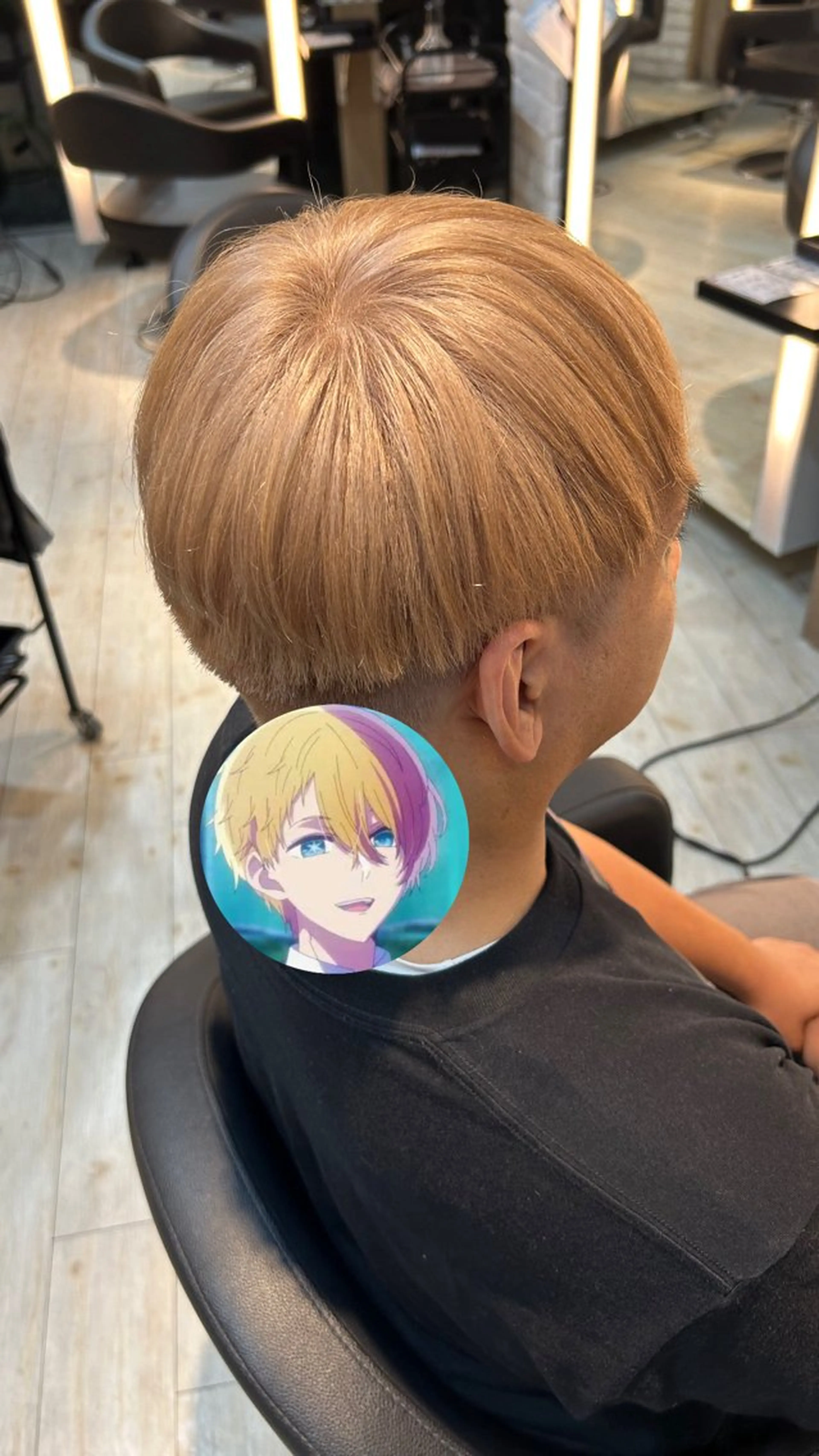 メンズ メンズブリーチ カット ヘアカラー トリートメント 有働由良／ハイトーン ／韓国メンズヘアのヘアスタイル