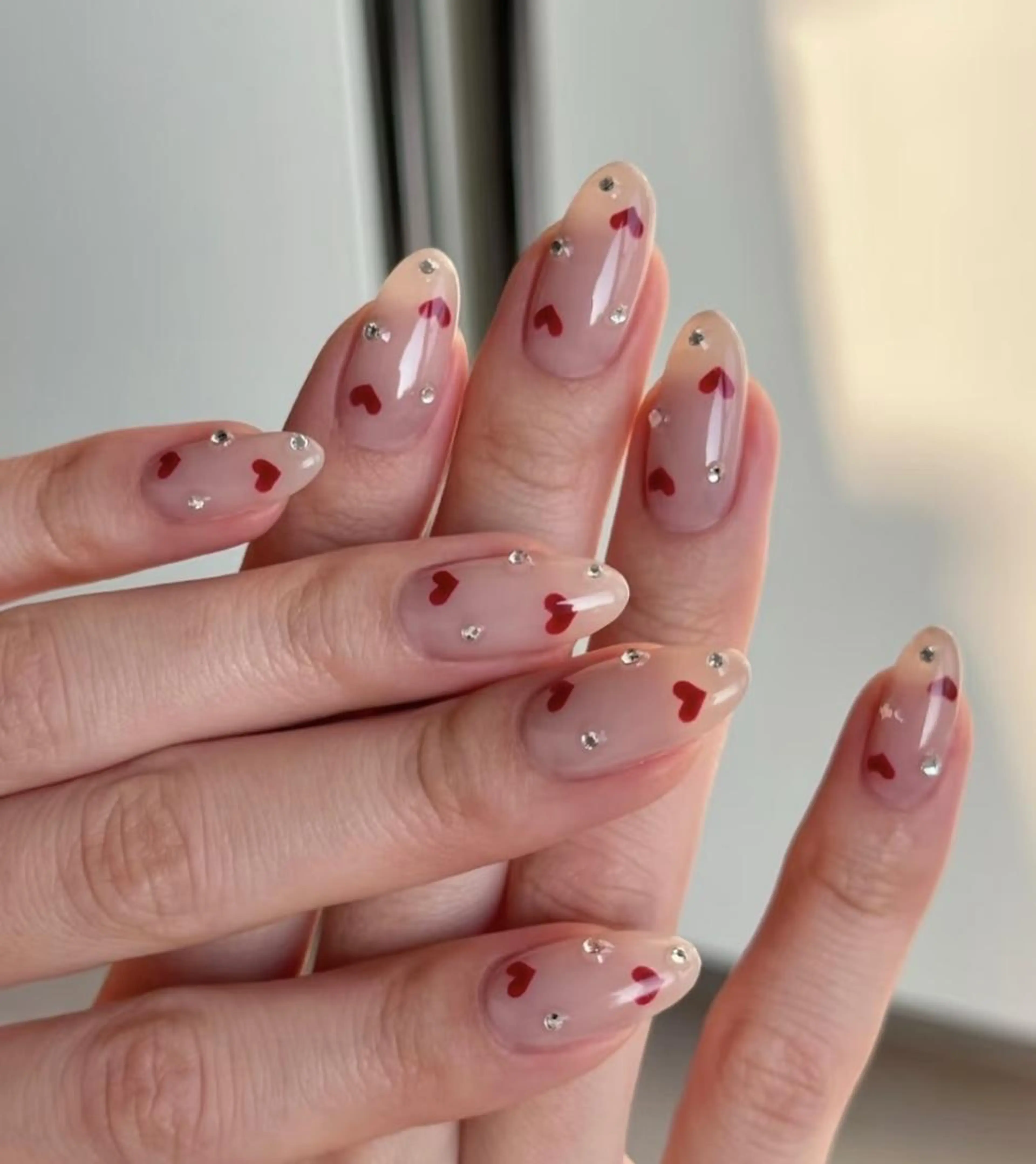 [ハンド]シンプルアート（アート4本まで）&パーツ2個【初来店・来店2回目】　￥8500 3回以降＋800円の写真